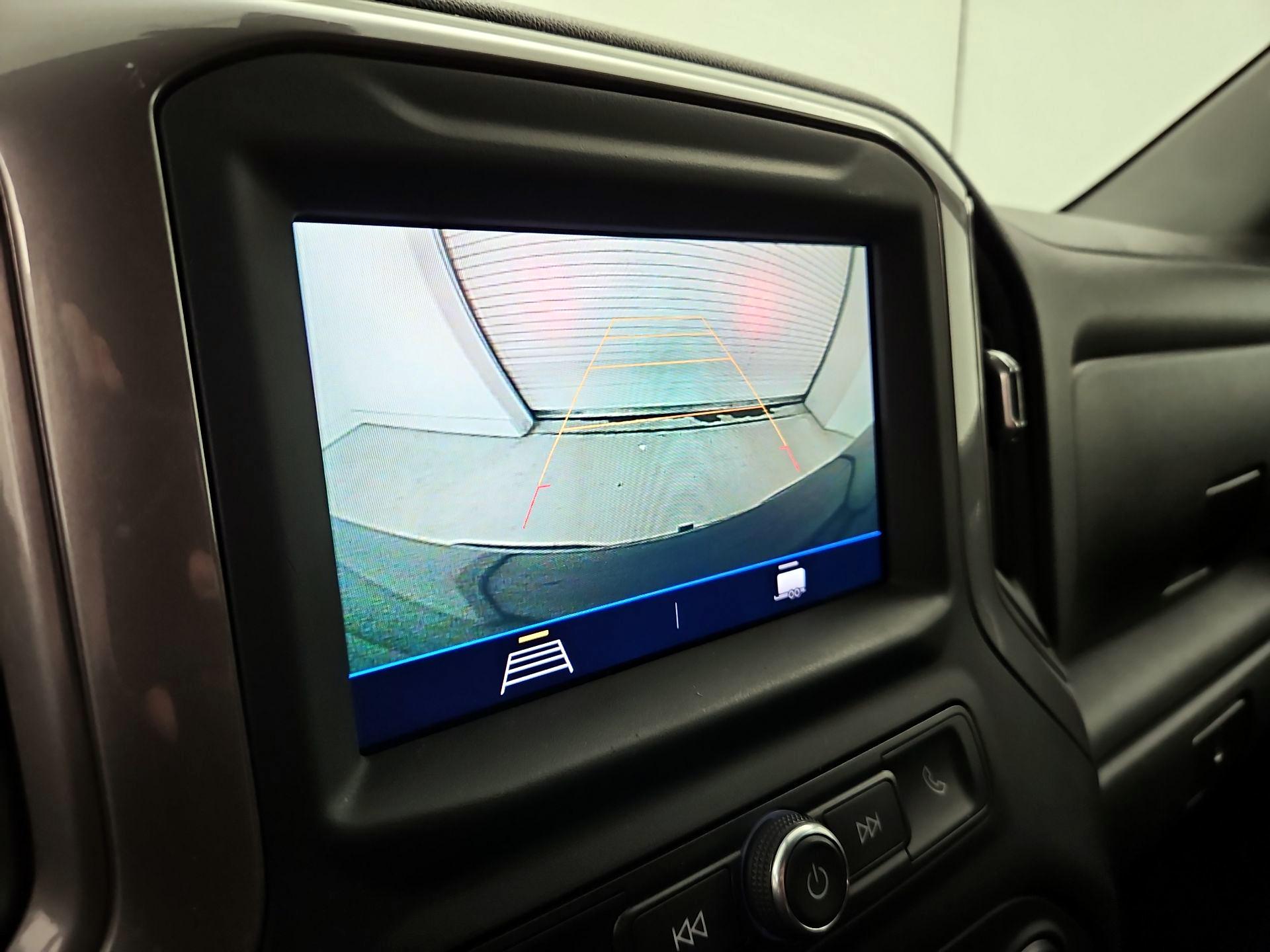 Thumbnail: 2020 Chevrolet Silverado 1500 - 14