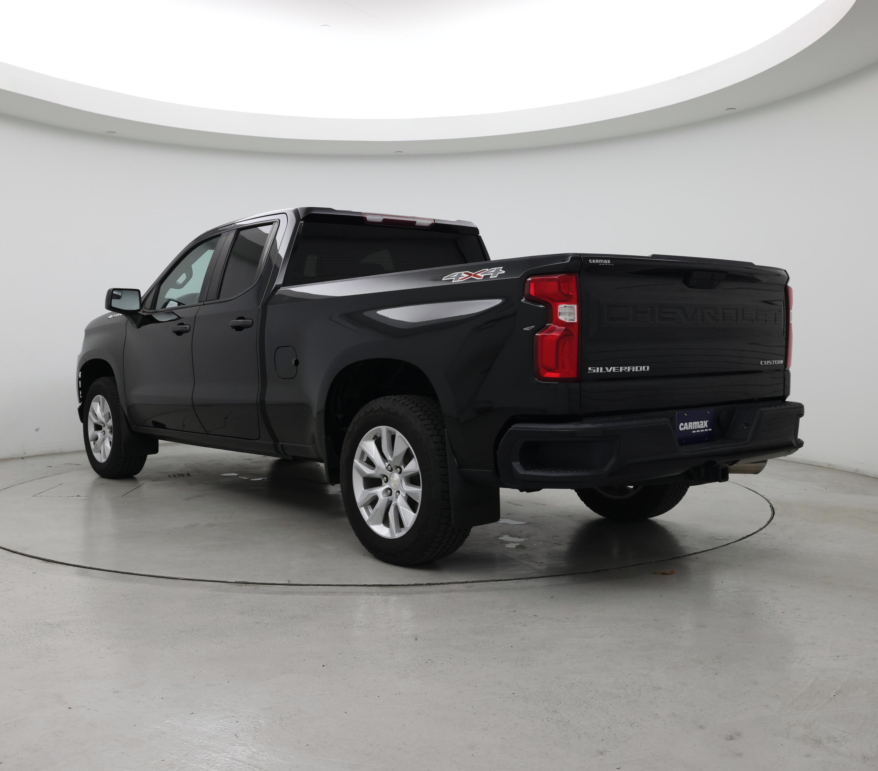 Thumbnail: 2020 Chevrolet Silverado 1500 - 2