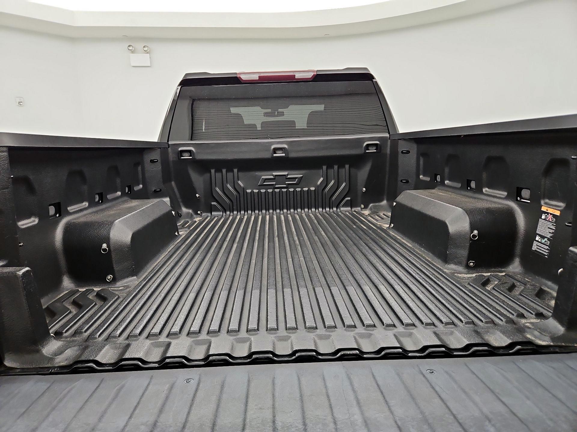 Thumbnail: 2020 Chevrolet Silverado 1500 - 20