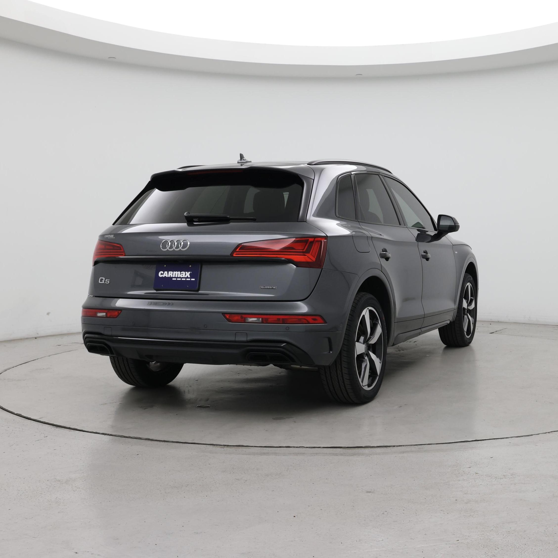 Thumbnail: 2022 Audi Q5 - 8