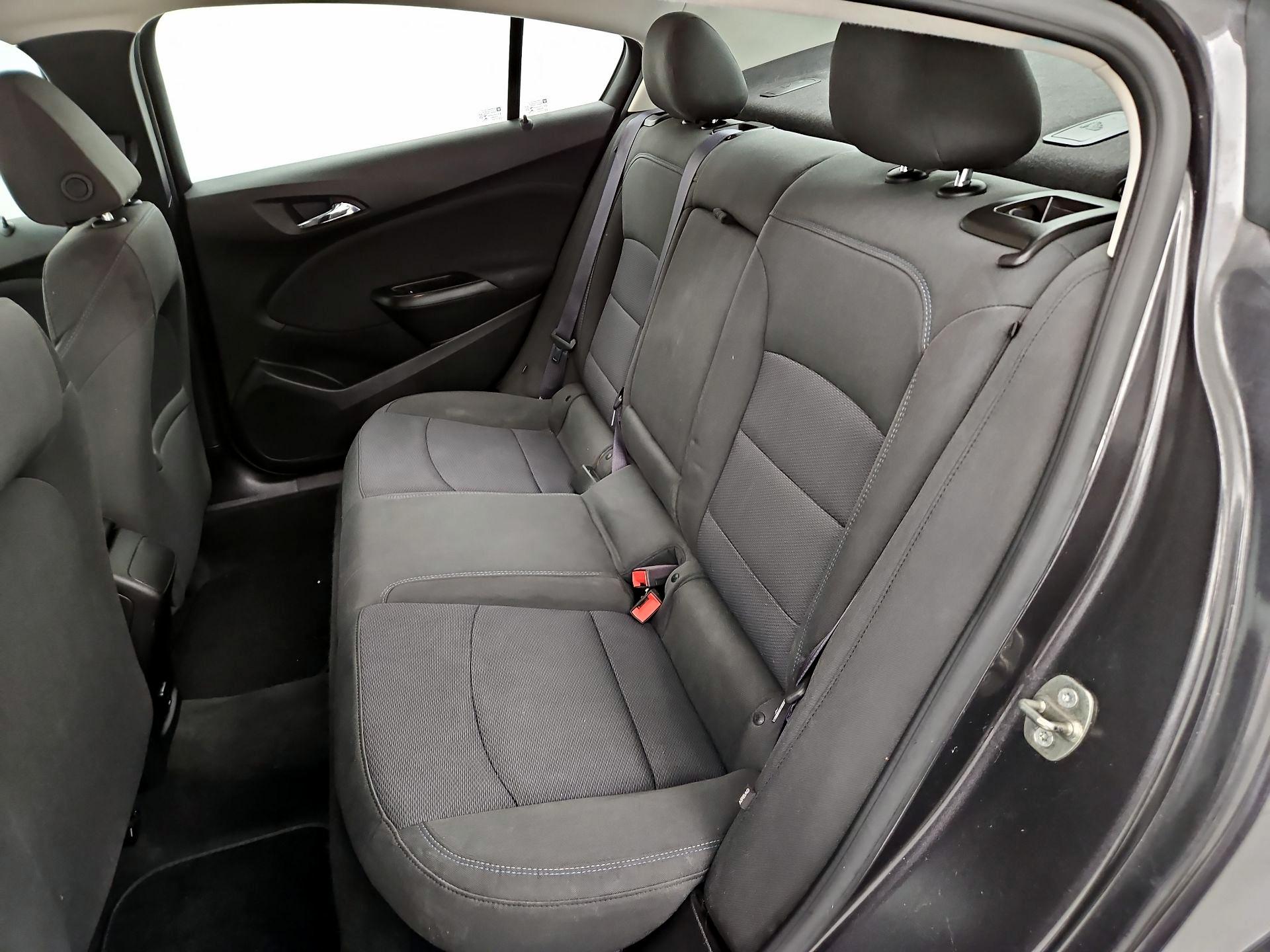 Thumbnail: 2017 Chevrolet Cruze - 19