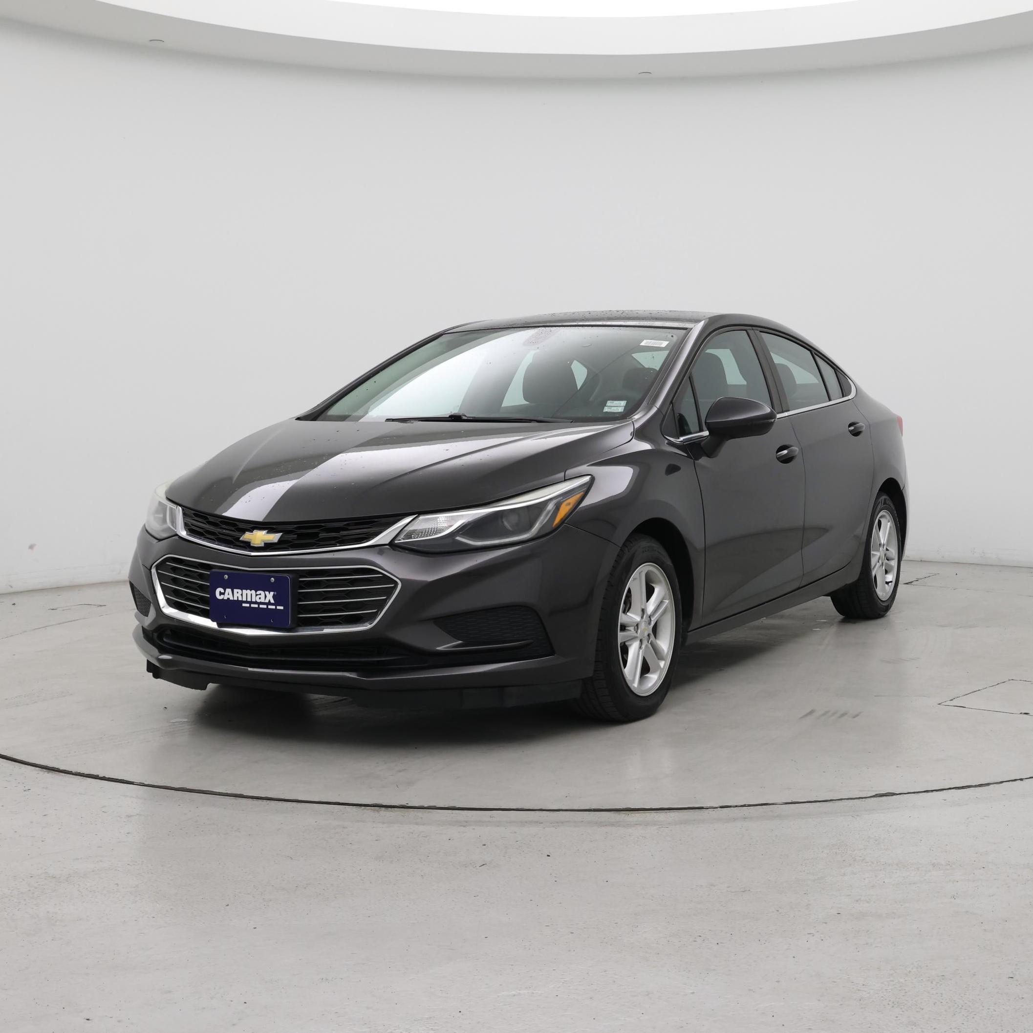 Thumbnail: 2017 Chevrolet Cruze - 4
