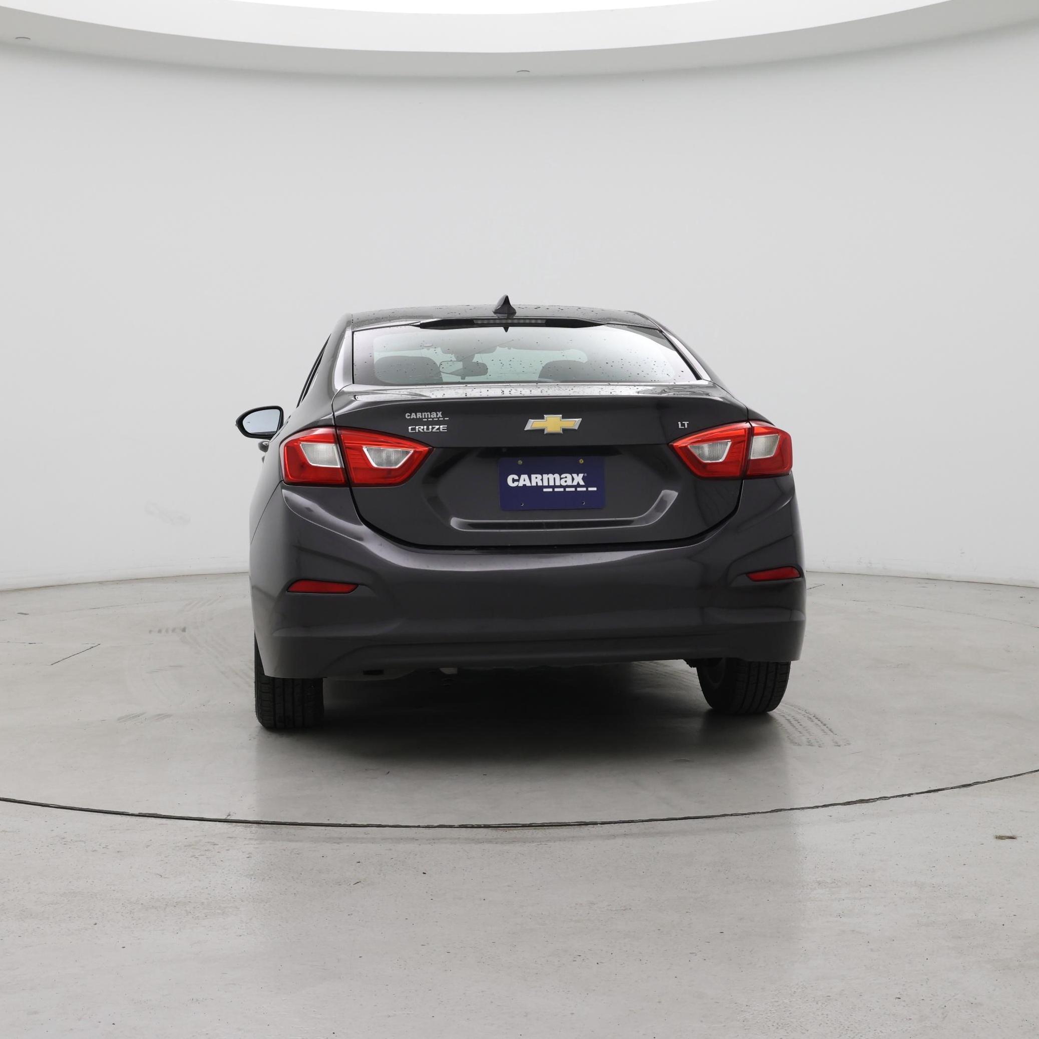 Thumbnail: 2017 Chevrolet Cruze - 6