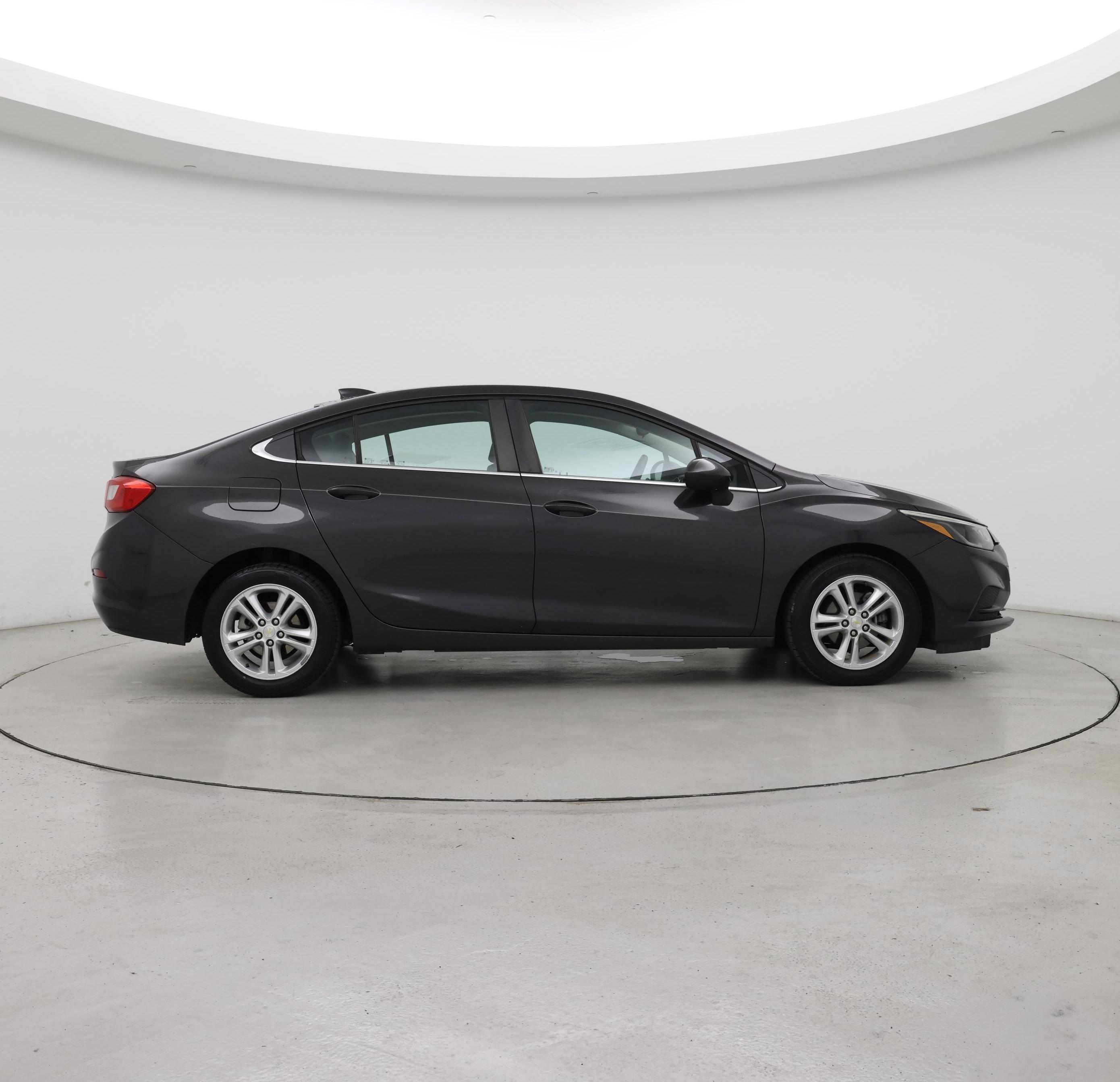 Thumbnail: 2017 Chevrolet Cruze - 7