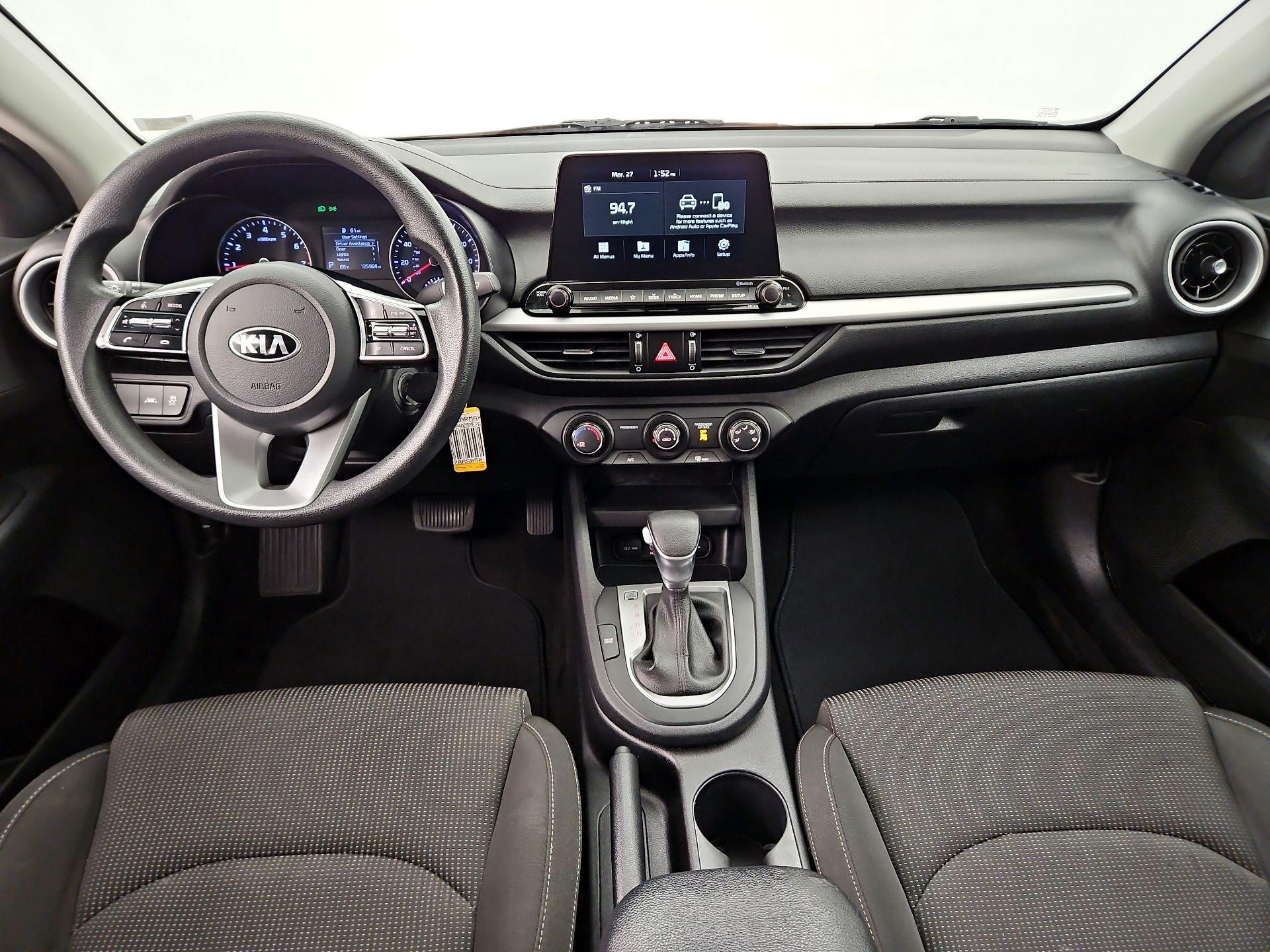 Thumbnail: 2021 Kia Forte - 9