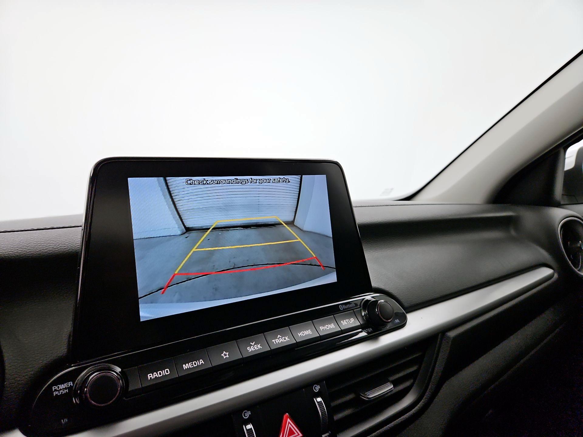 Thumbnail: 2021 Kia Forte - 14