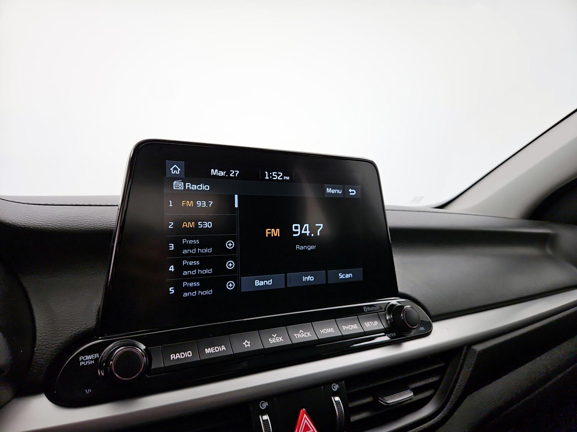 Thumbnail: 2021 Kia Forte - 15