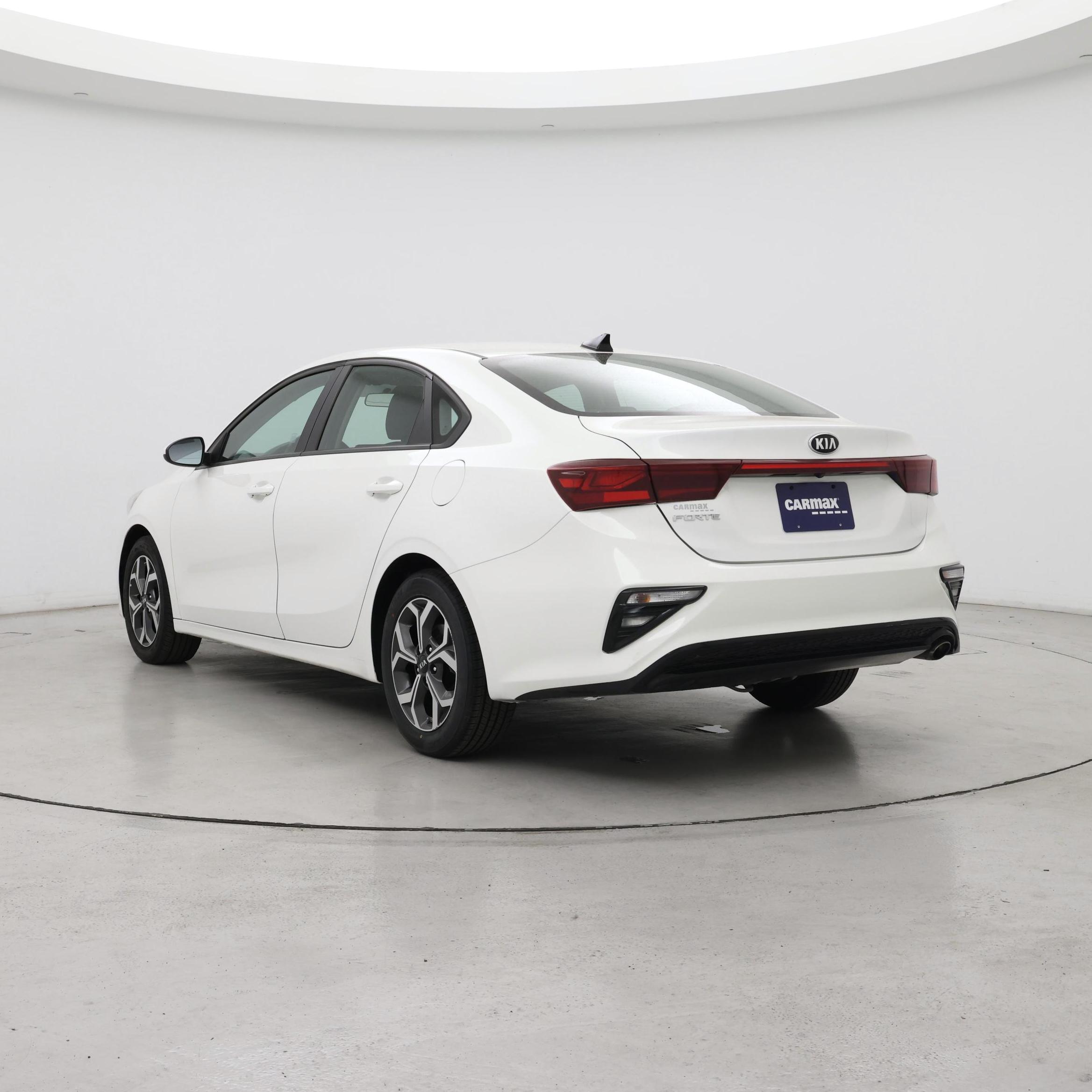 Thumbnail: 2021 Kia Forte - 2