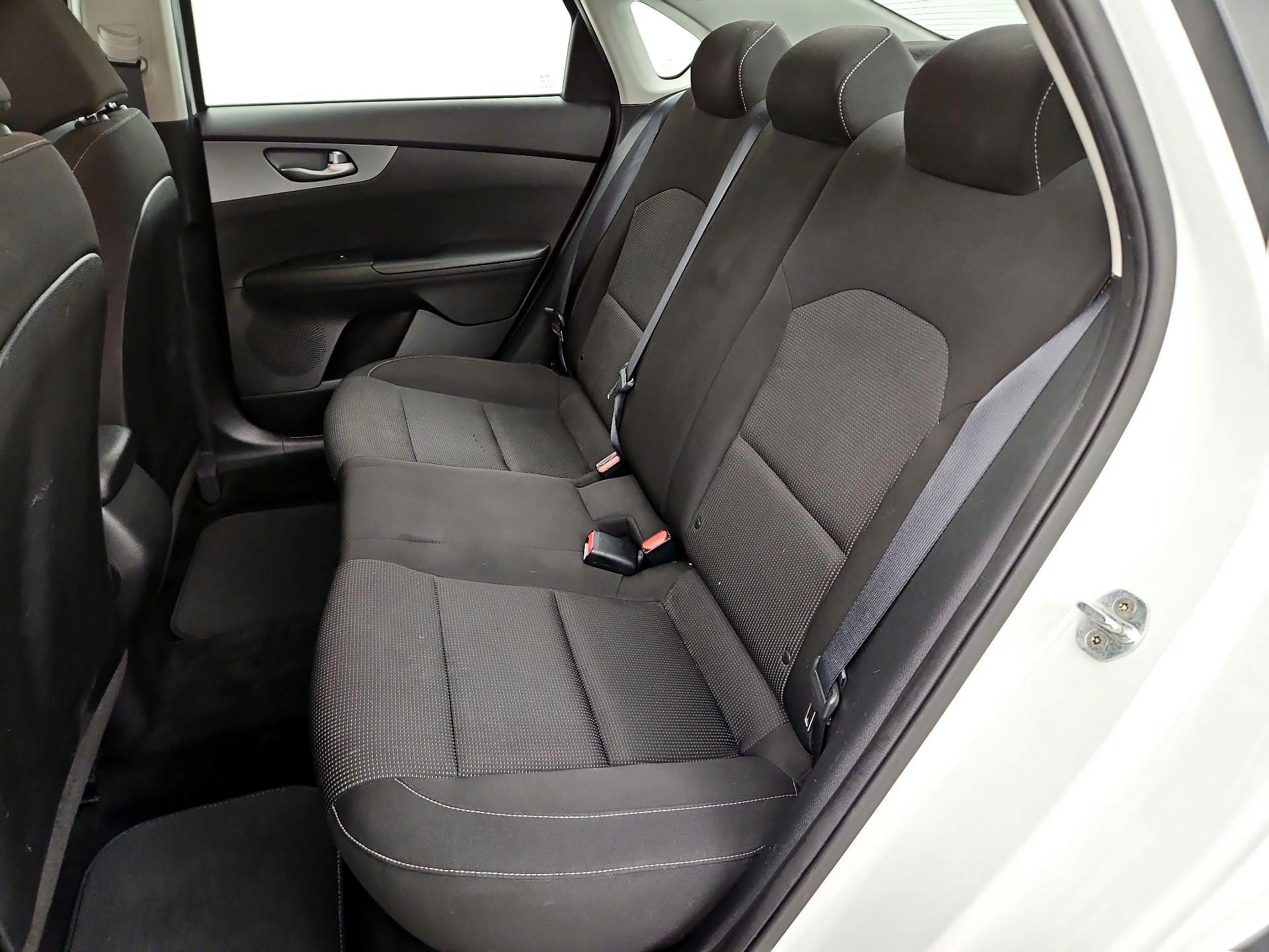 Thumbnail: 2021 Kia Forte - 19