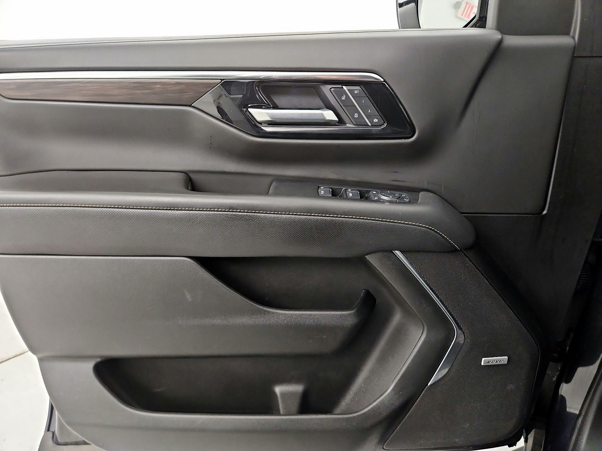 Thumbnail: 2025 Chevrolet Tahoe - 12