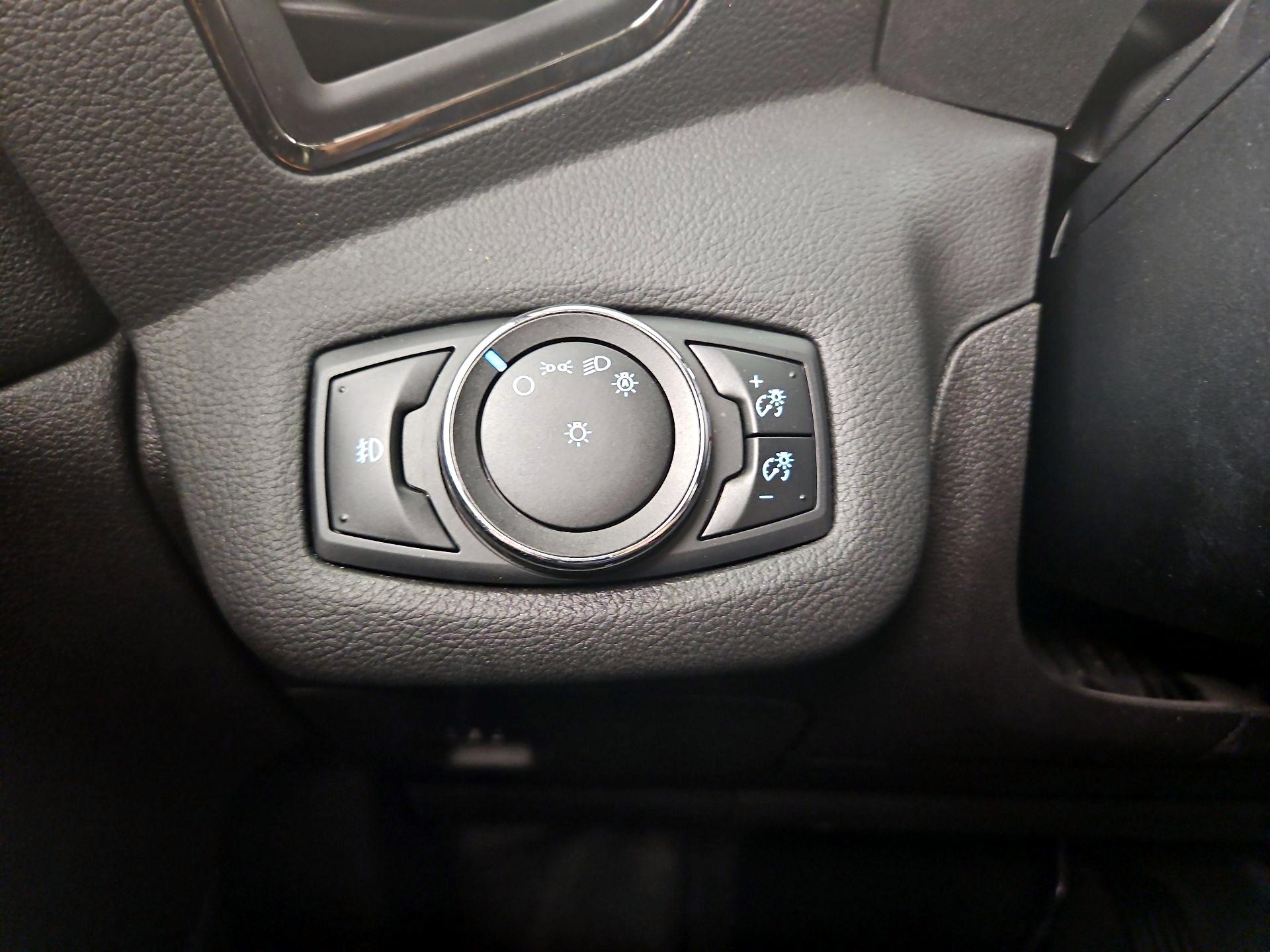 Thumbnail: 2014 Ford Escape - 13