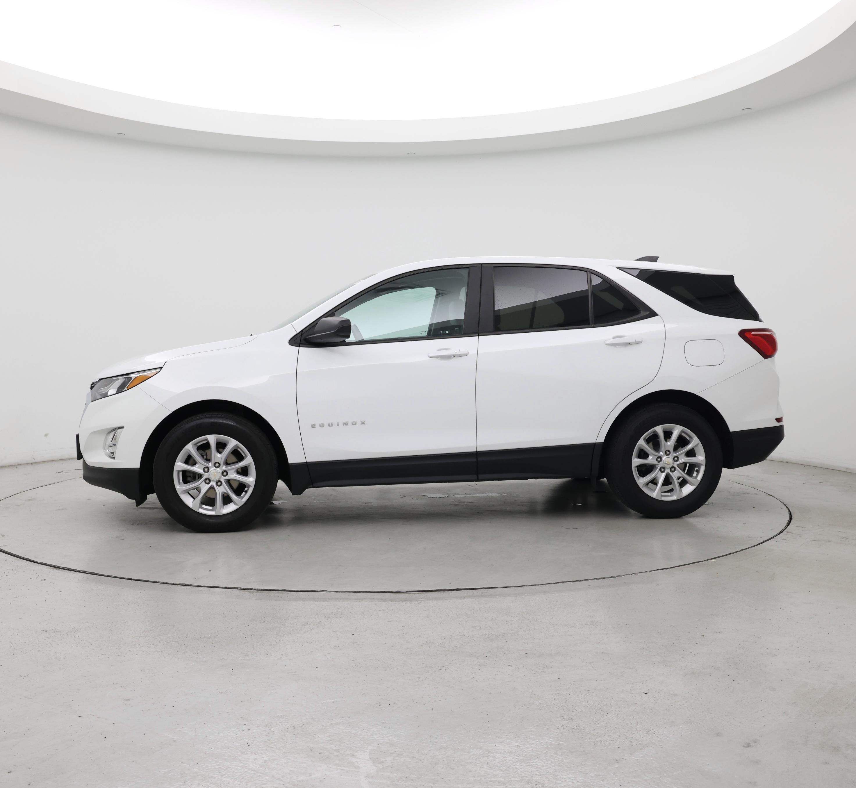 Thumbnail: 2020 Chevrolet Equinox - 3