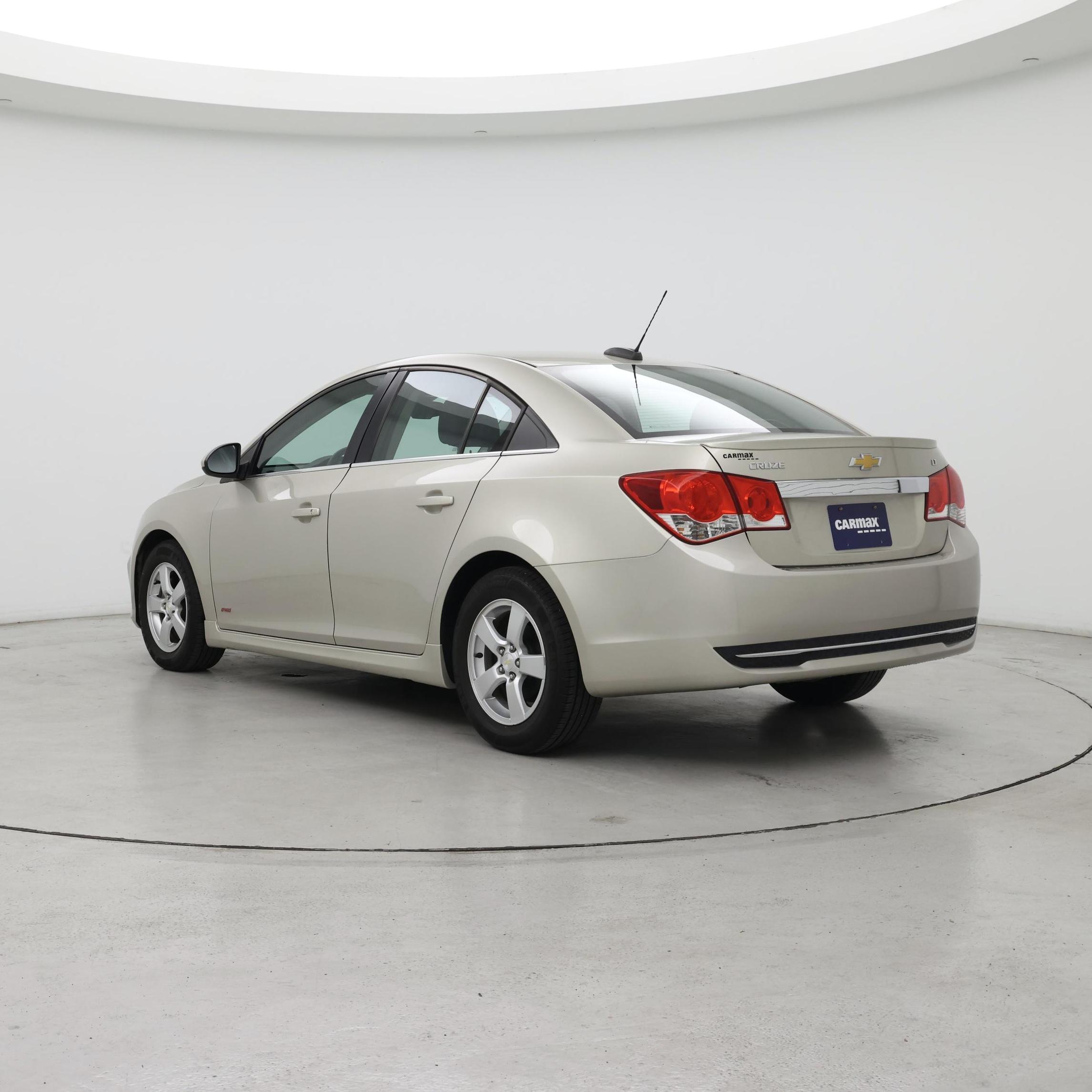 Thumbnail: 2015 Chevrolet Cruze - 2