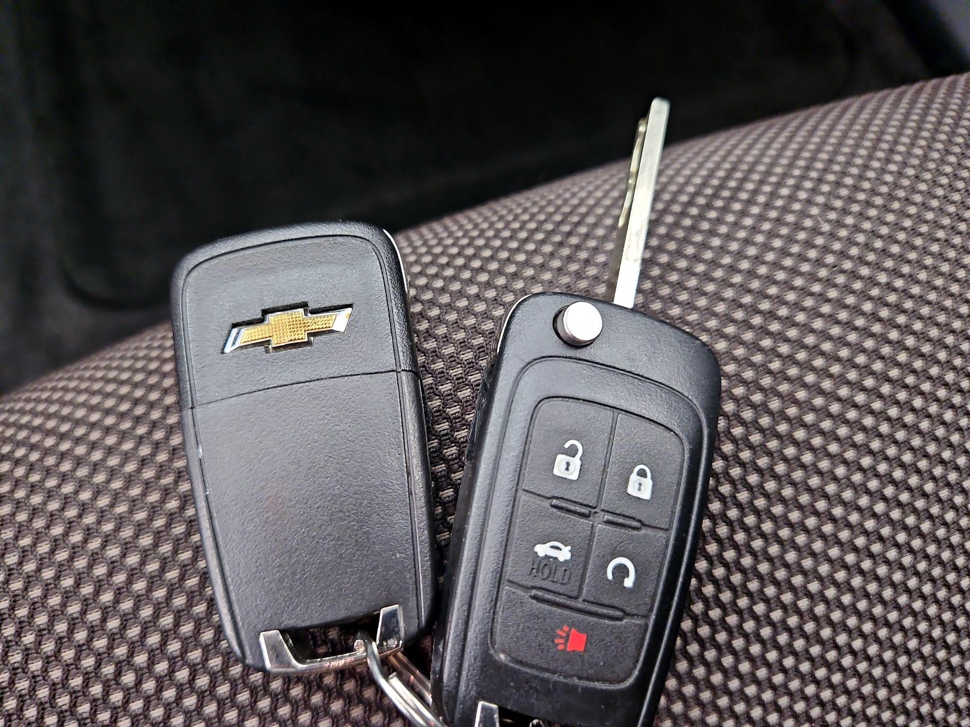 Thumbnail: 2015 Chevrolet Cruze - 20