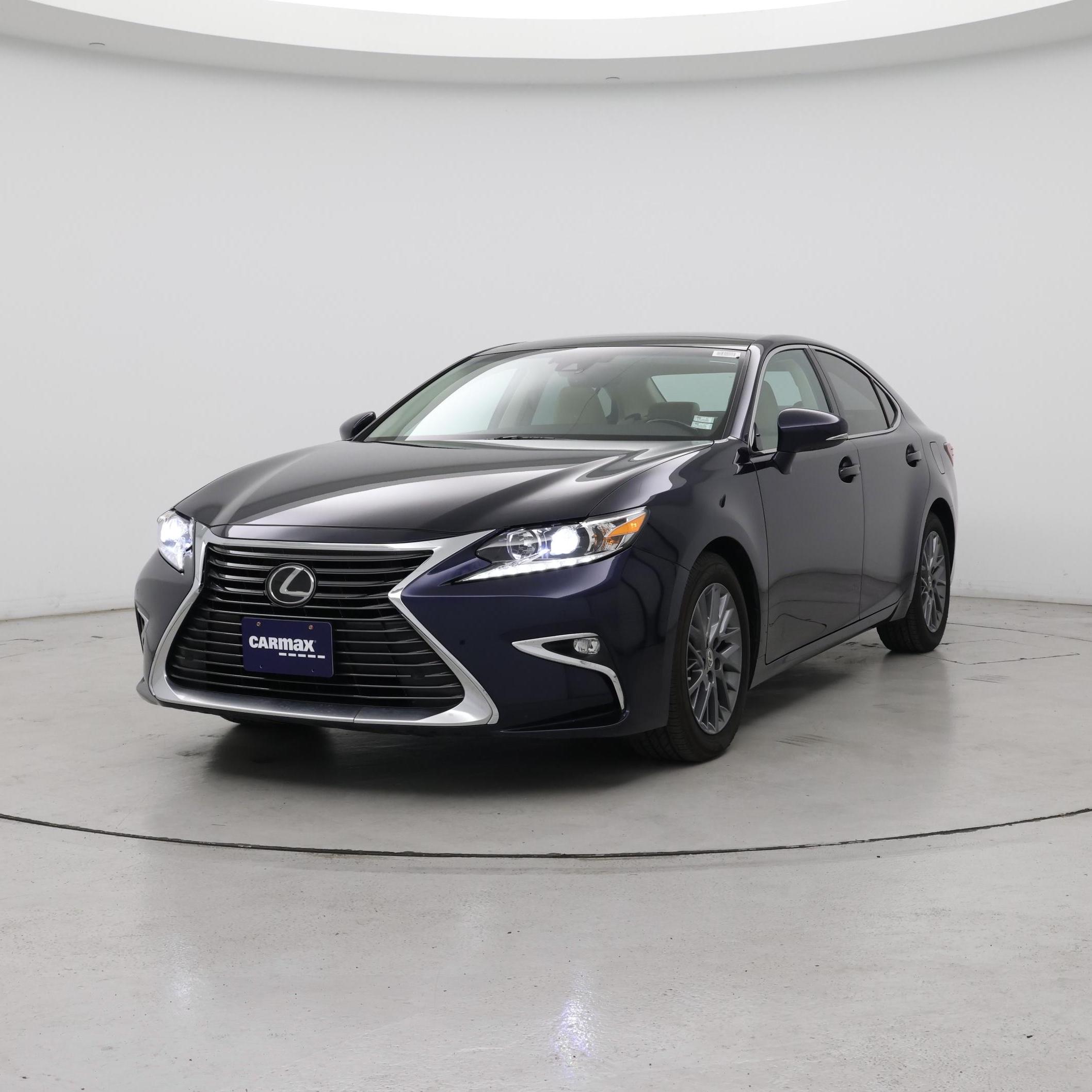 Thumbnail: 2018 Lexus ES - 4