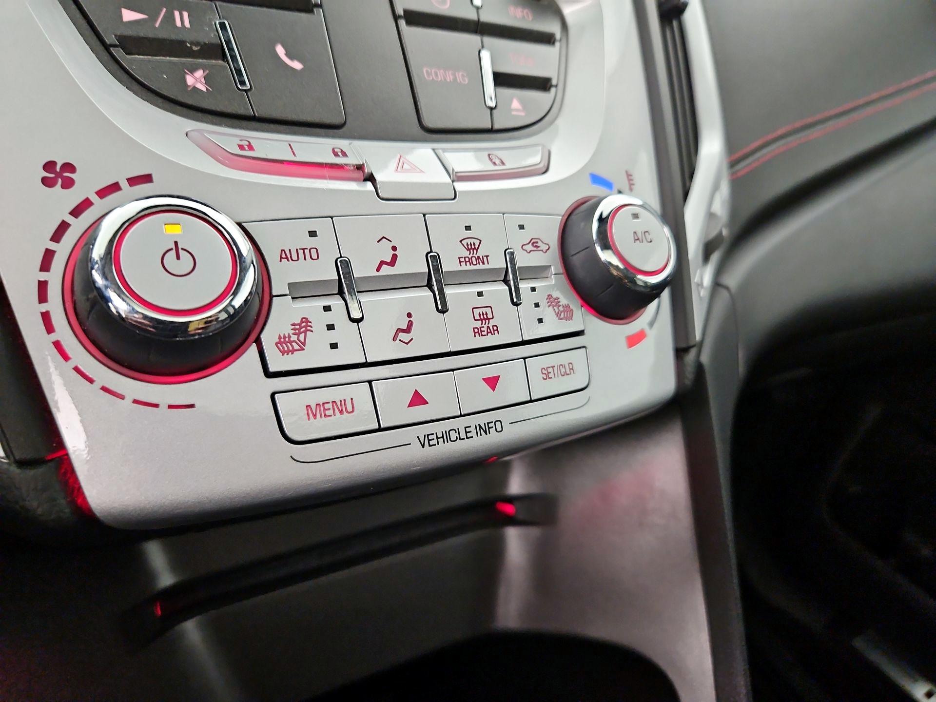 Thumbnail: 2015 GMC Terrain - 15