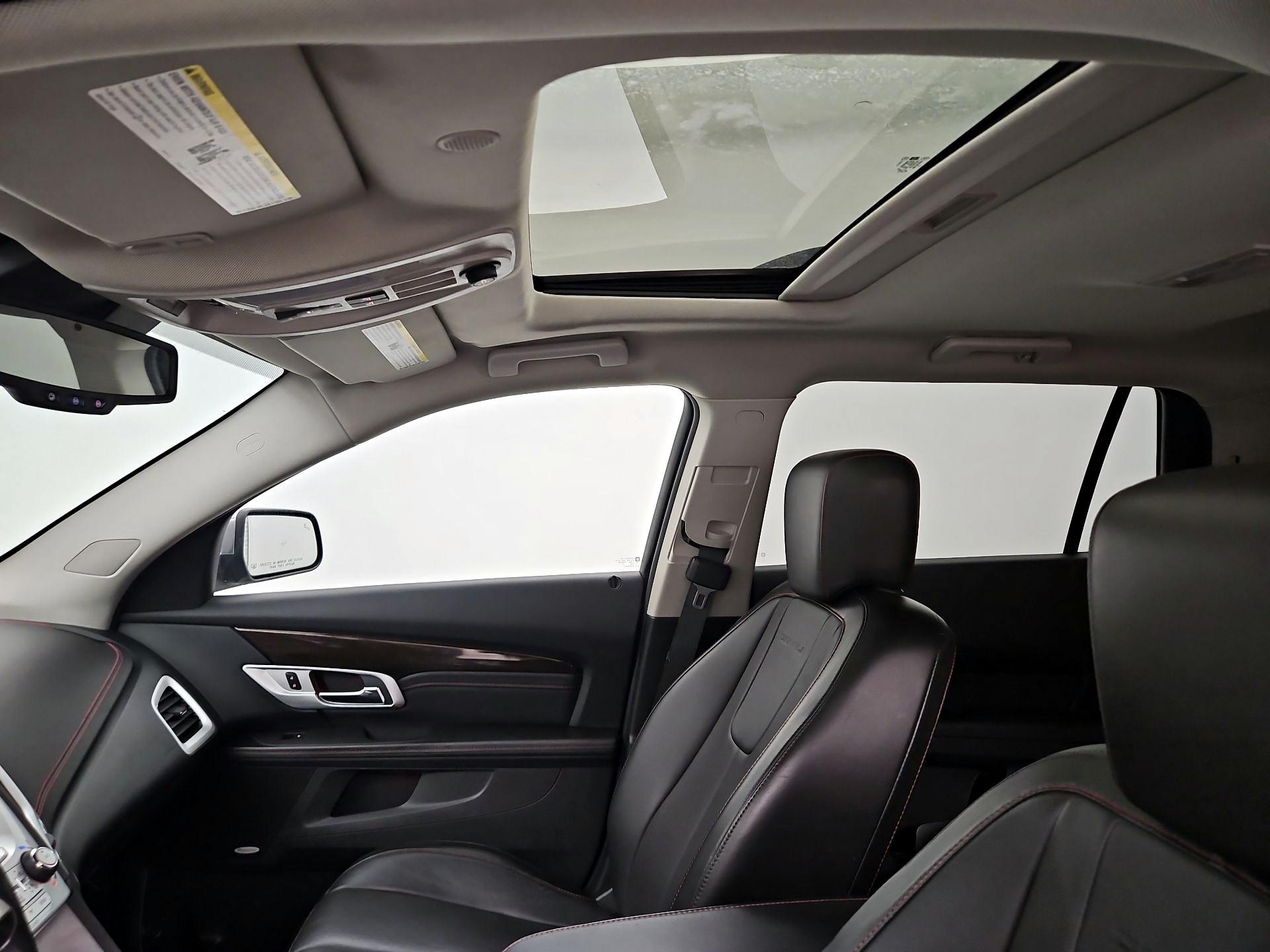 Thumbnail: 2015 GMC Terrain - 17