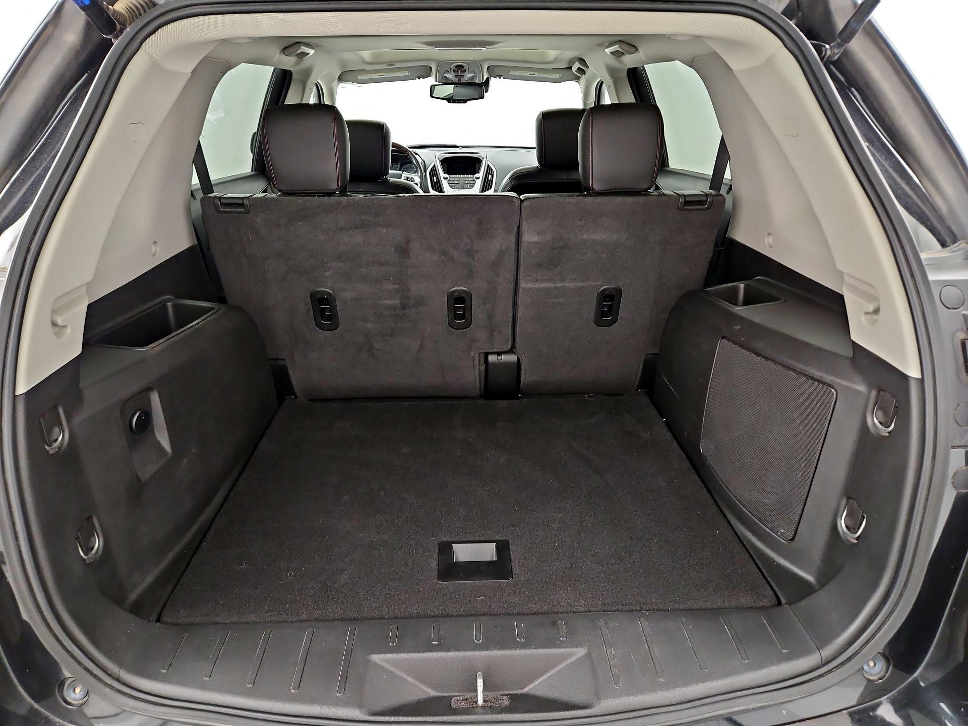Thumbnail: 2015 GMC Terrain - 19
