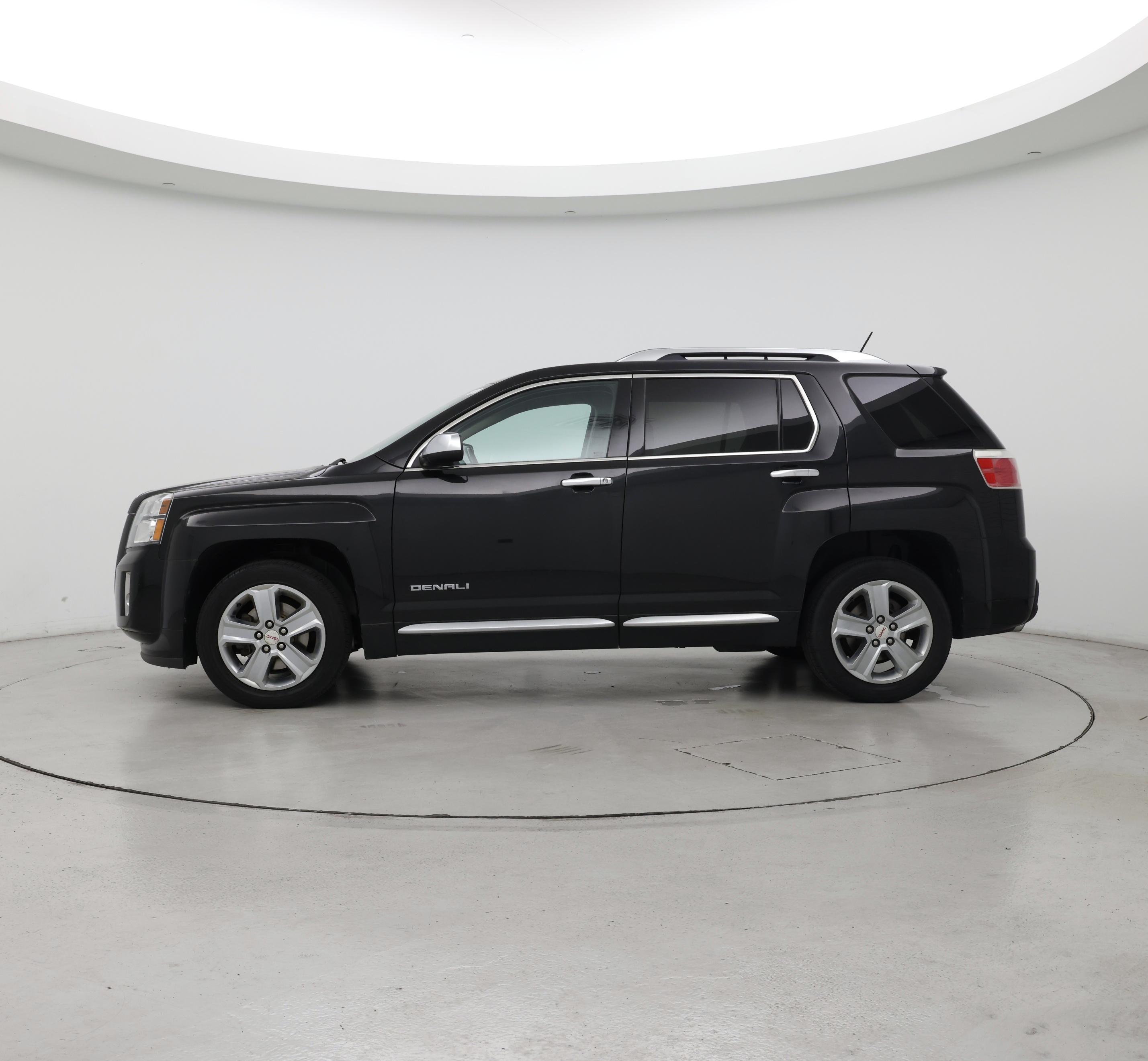 Thumbnail: 2015 GMC Terrain - 3