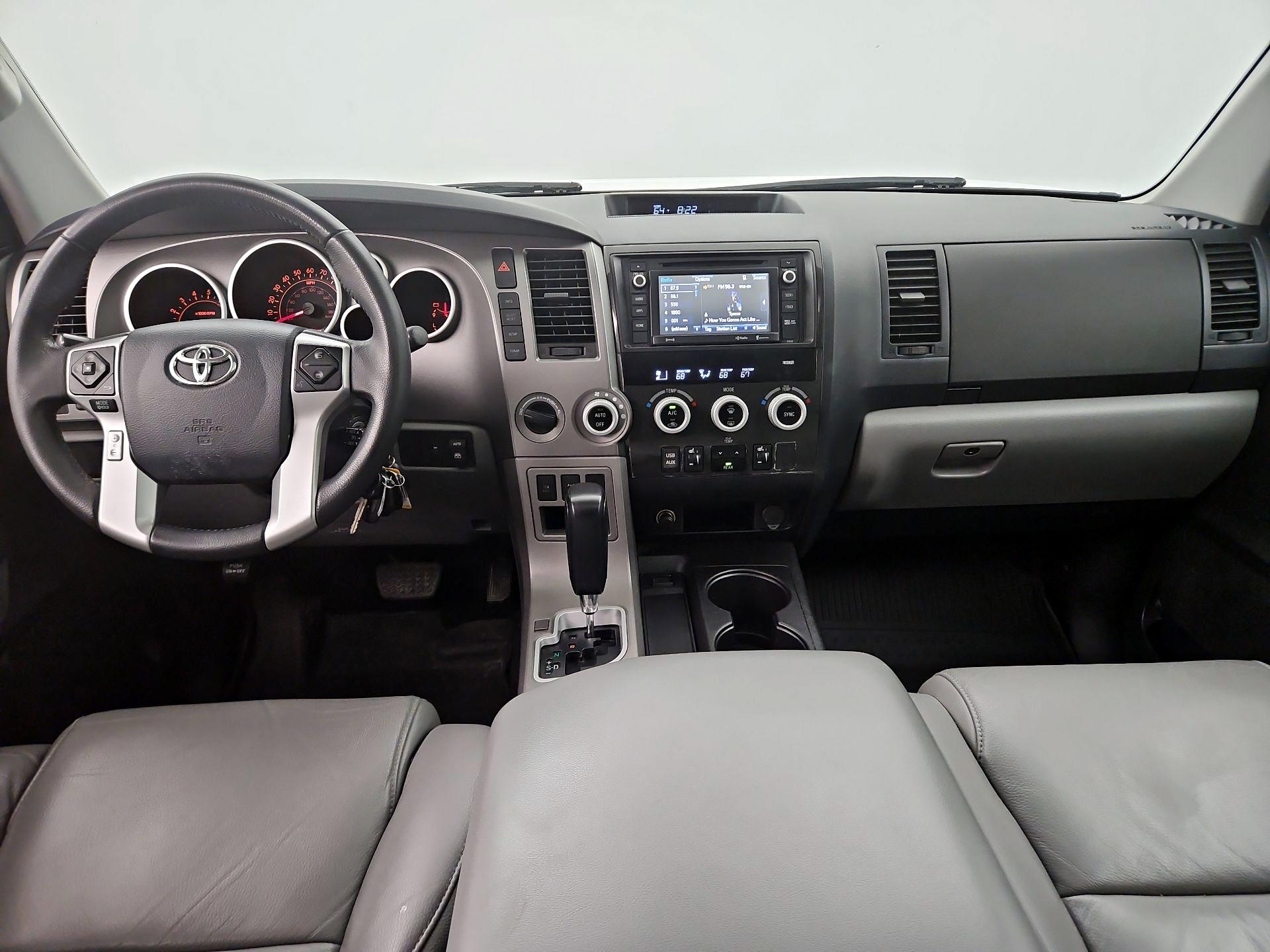 Thumbnail: 2017 Toyota Sequoia - 9