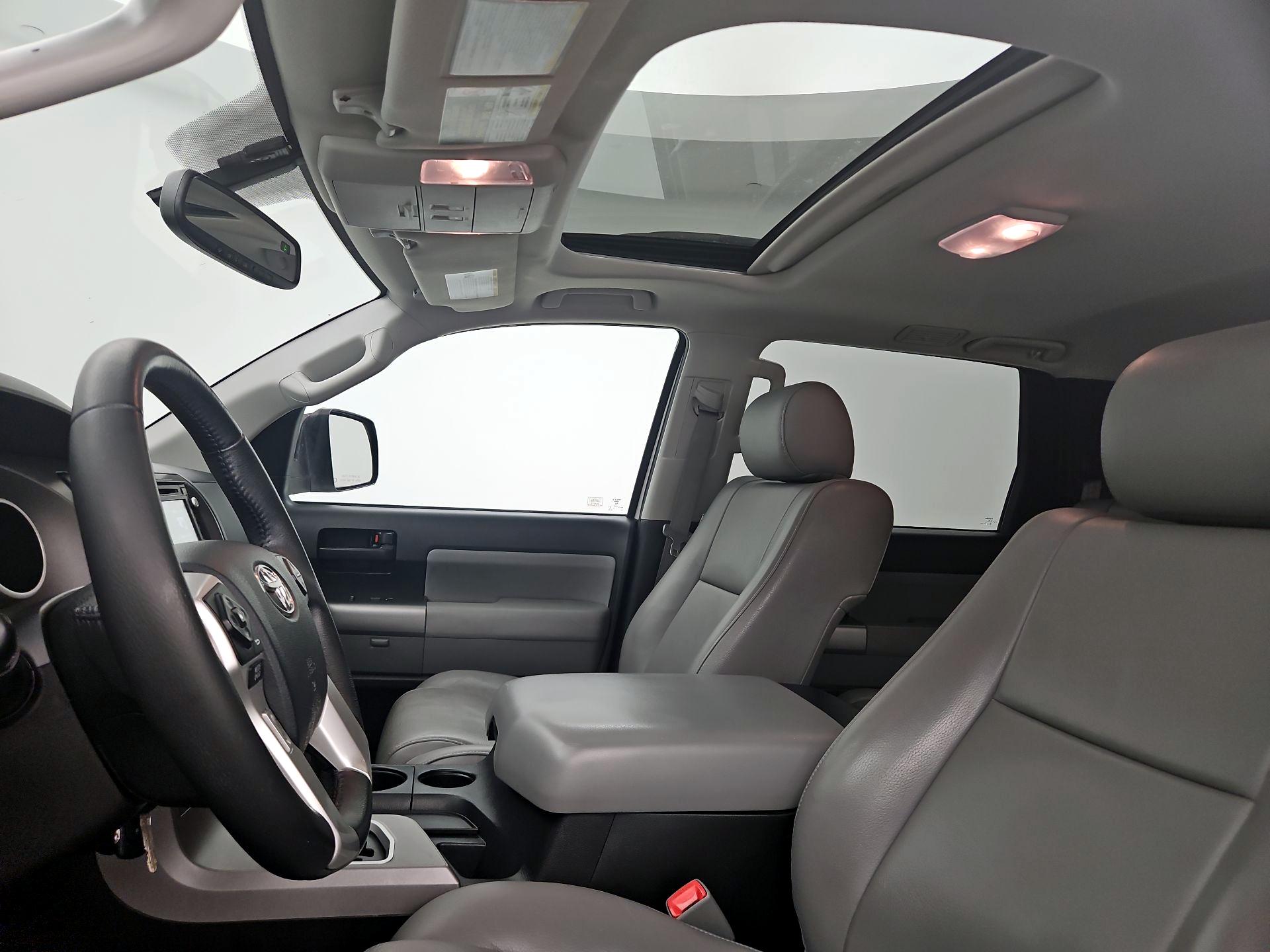 Thumbnail: 2017 Toyota Sequoia - 20