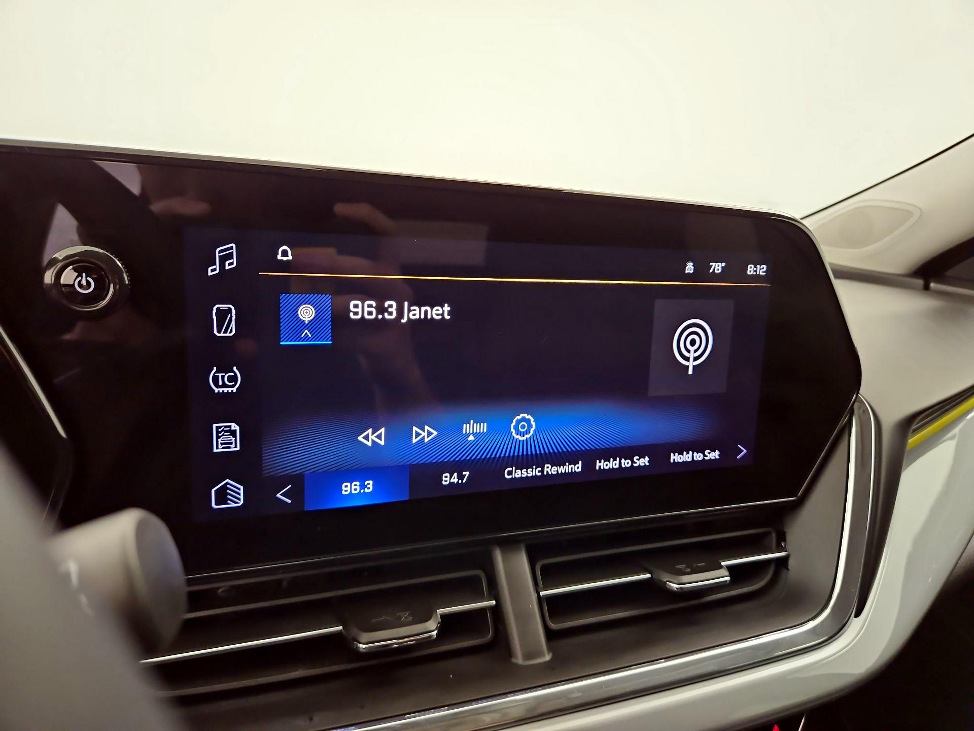 Thumbnail: 2025 Chevrolet Trax - 15