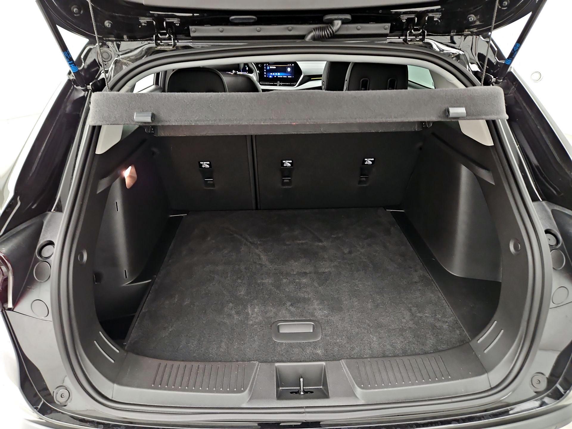 Thumbnail: 2025 Chevrolet Trax - 20