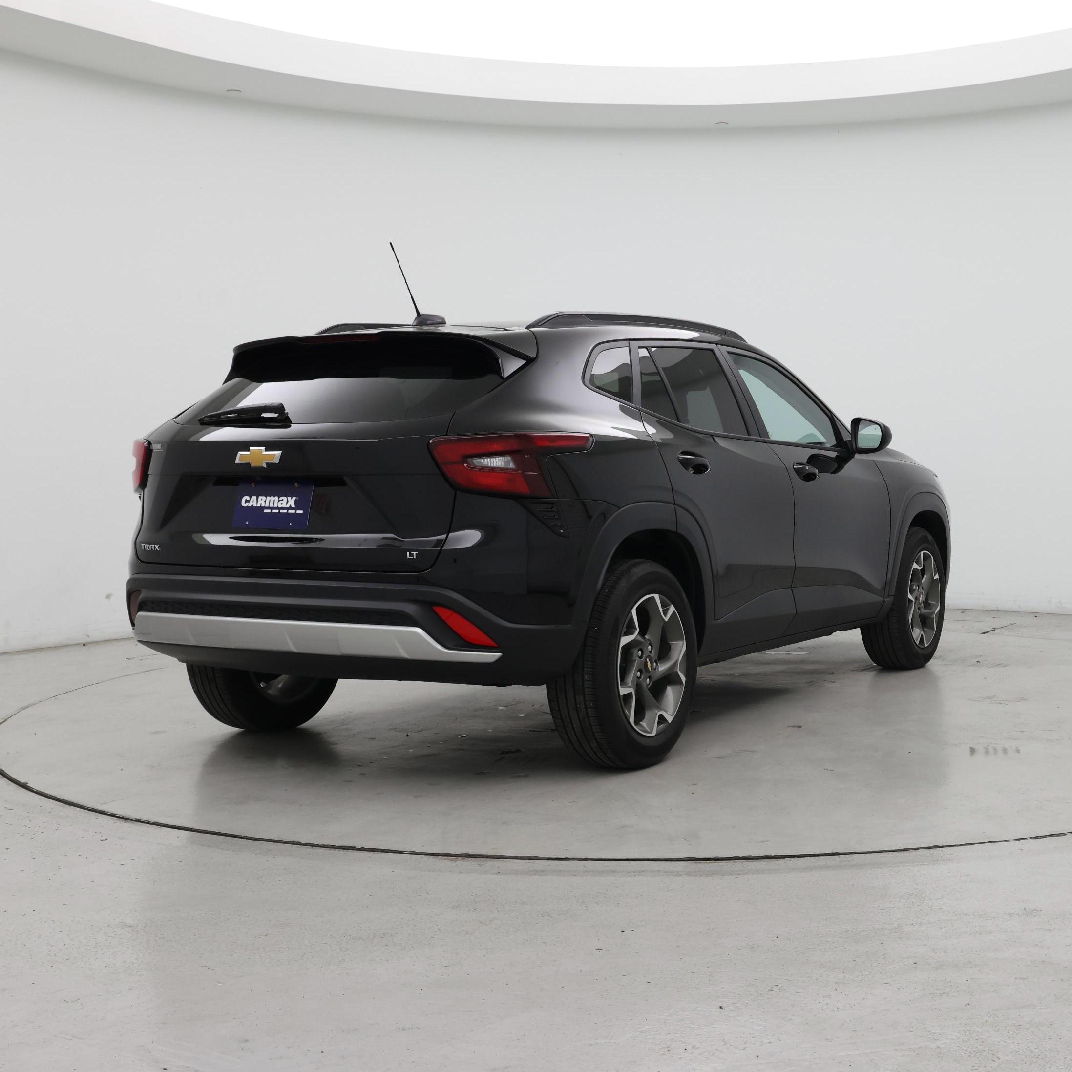 Thumbnail: 2025 Chevrolet Trax - 8