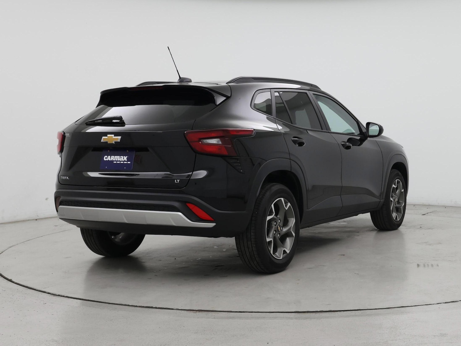 2025 Chevrolet Trax LT - Photo 9