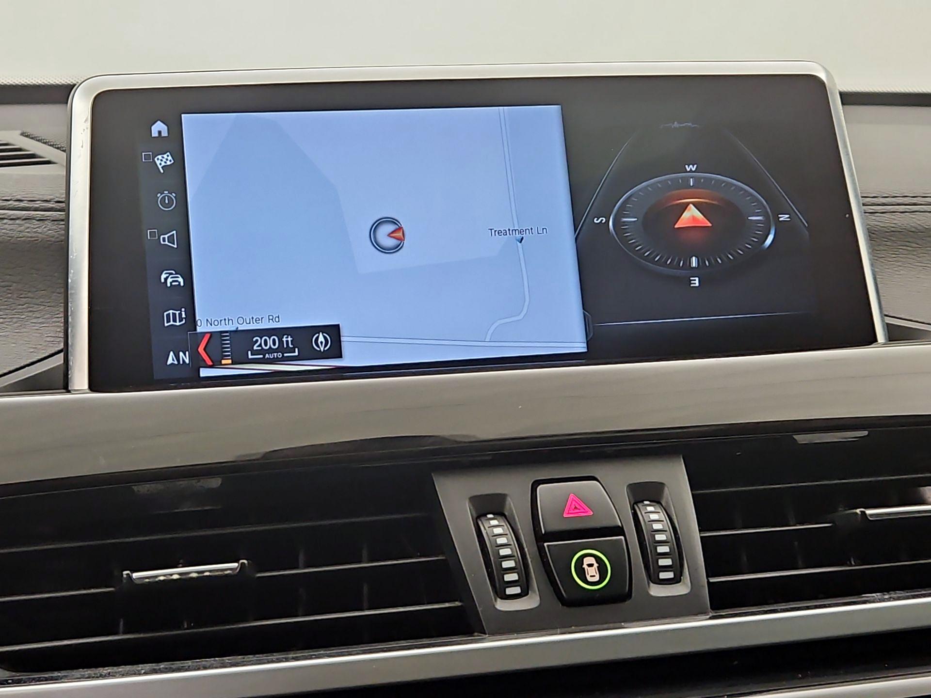 Thumbnail: 2020 BMW X1 - 14