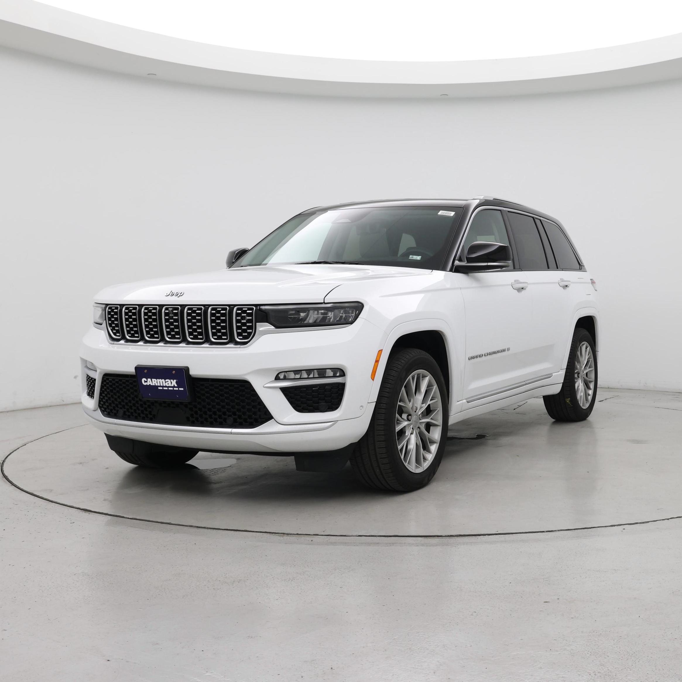 Thumbnail: 2022 Jeep Grand Cherokee - 4