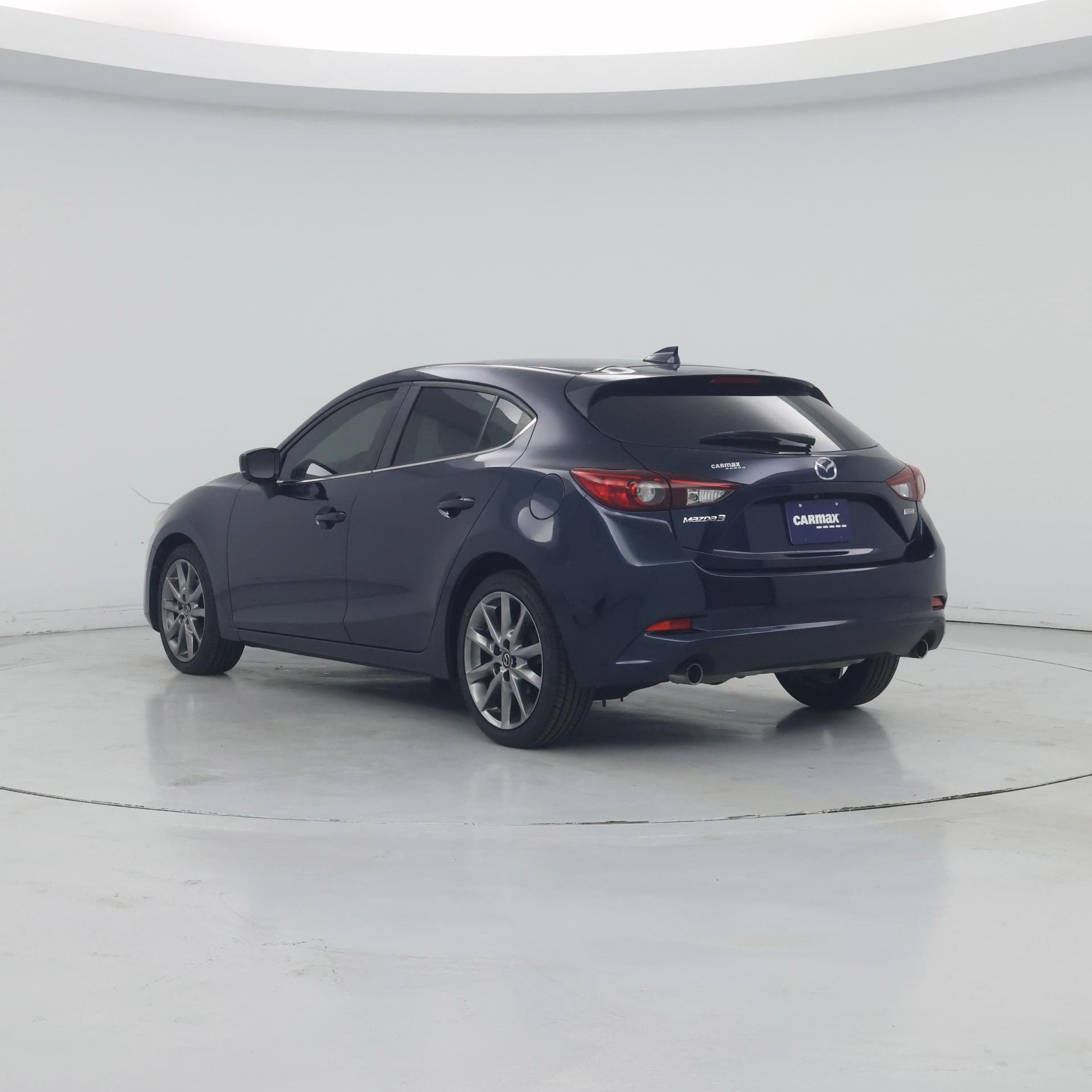 Thumbnail: 2018 Mazda Mazda3 - 2