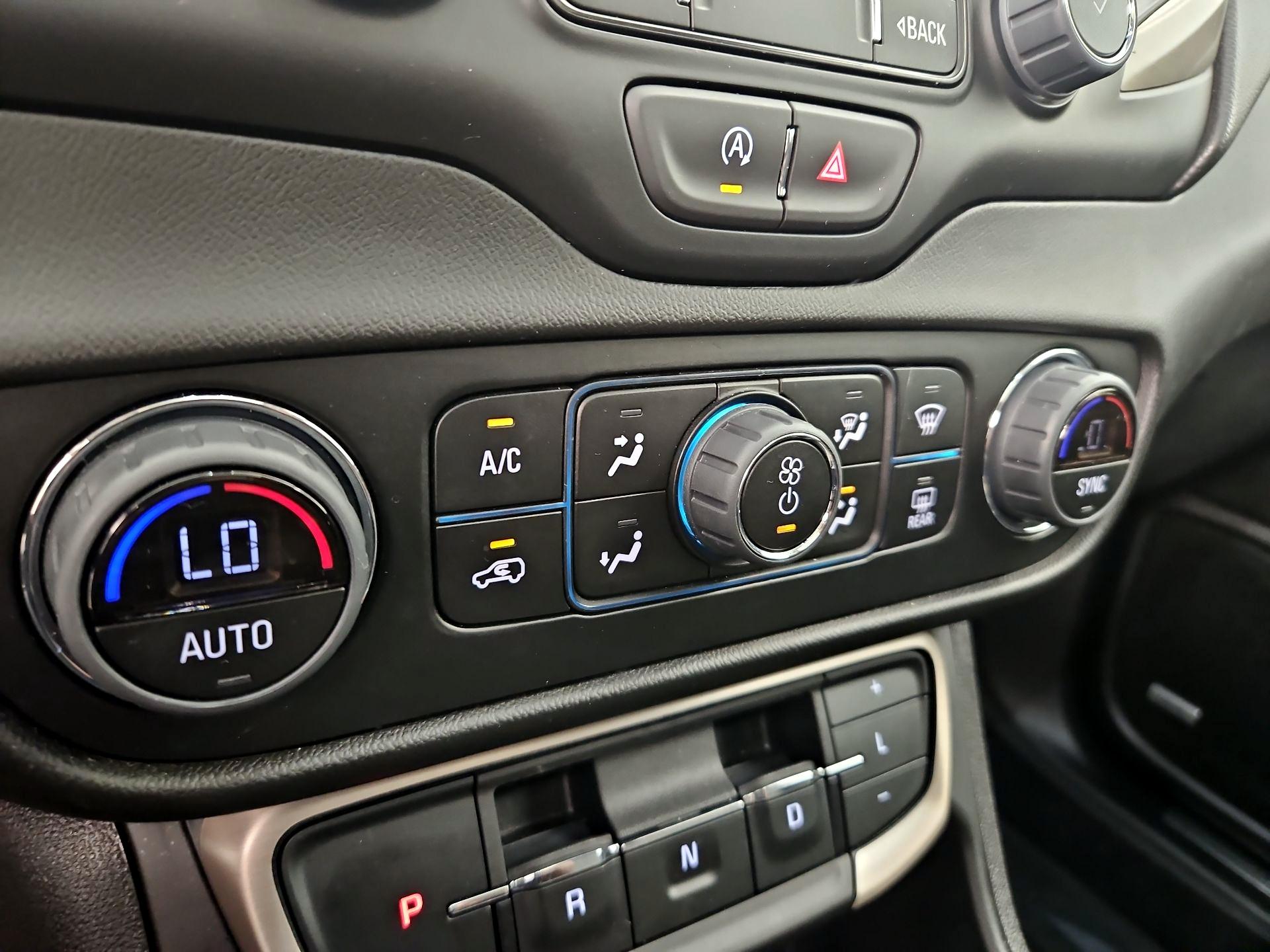 Thumbnail: 2024 GMC Terrain - 16