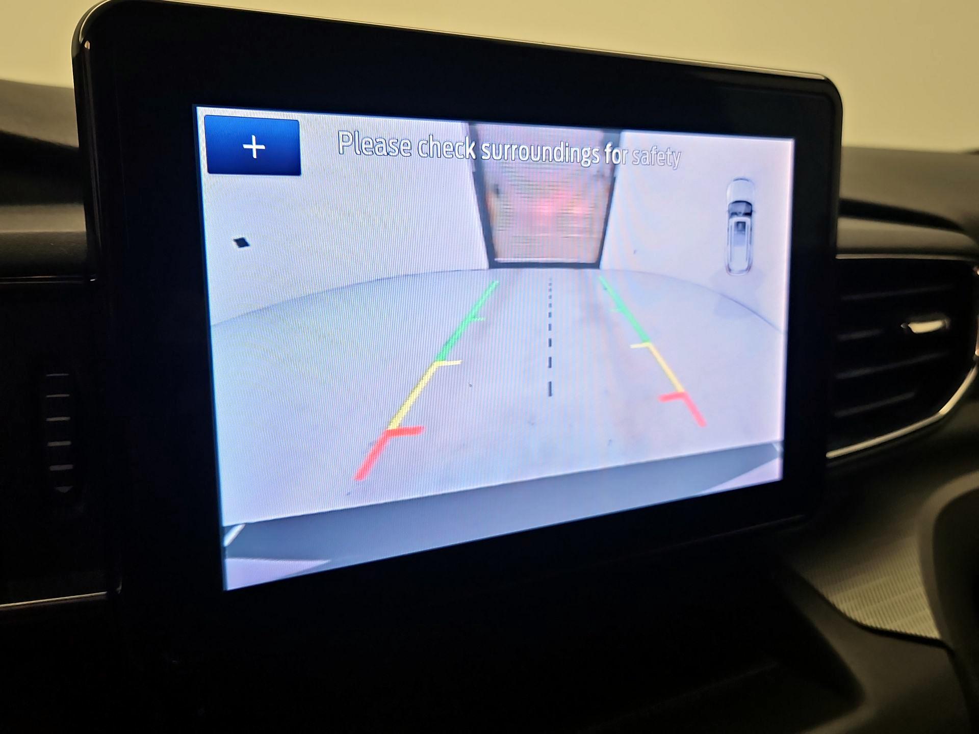 Thumbnail: 2020 Ford Explorer - 14