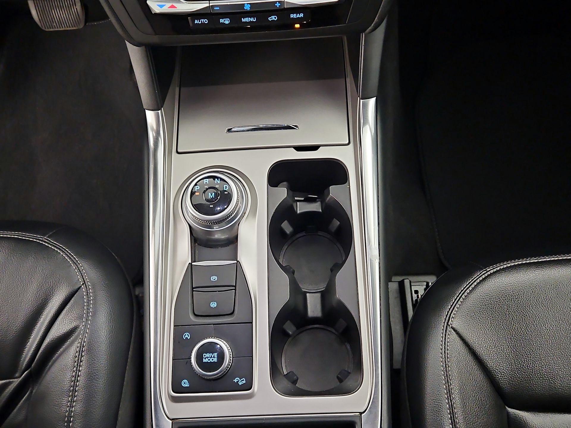 Thumbnail: 2020 Ford Explorer - 17