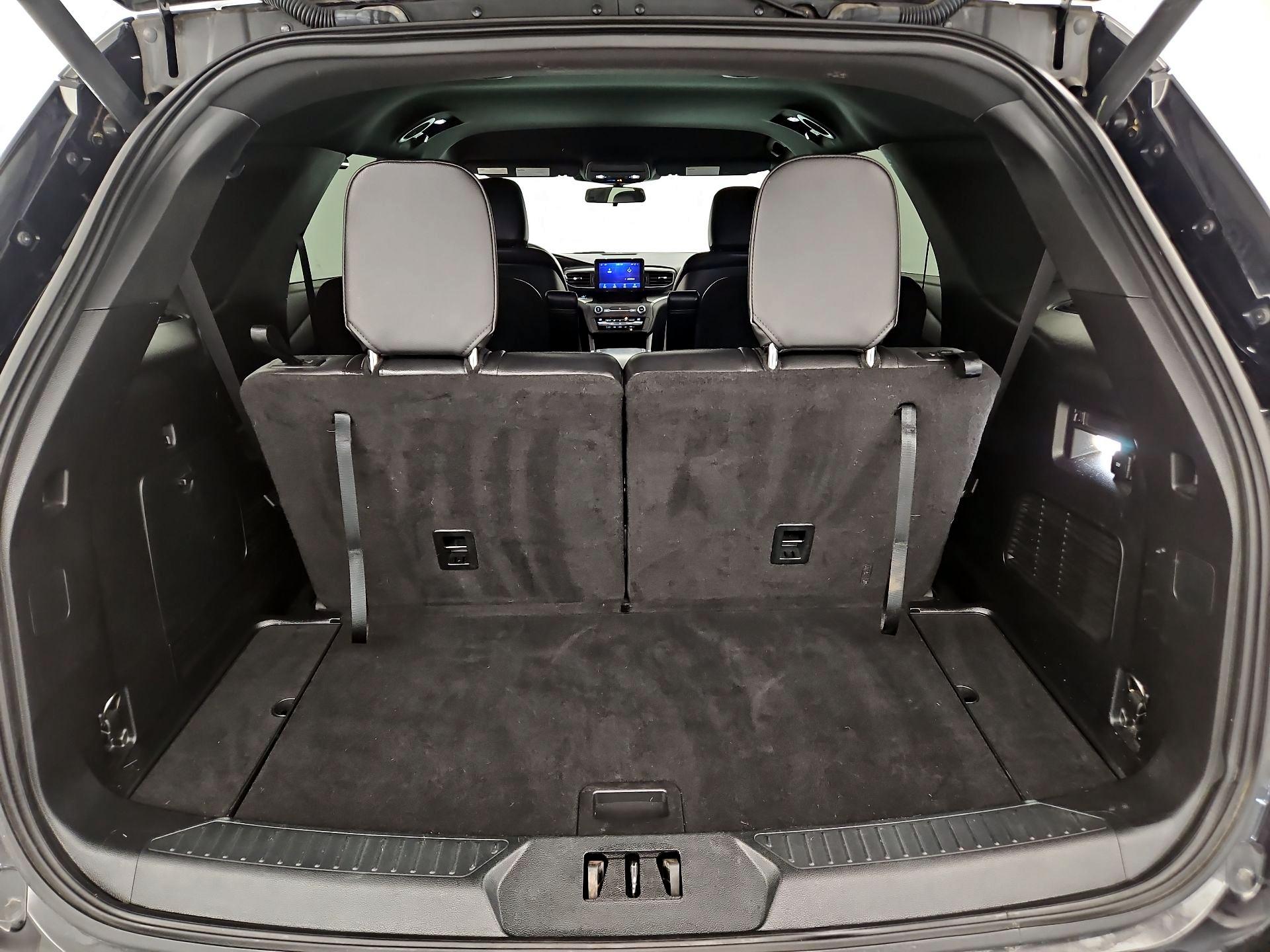 Thumbnail: 2020 Ford Explorer - 20