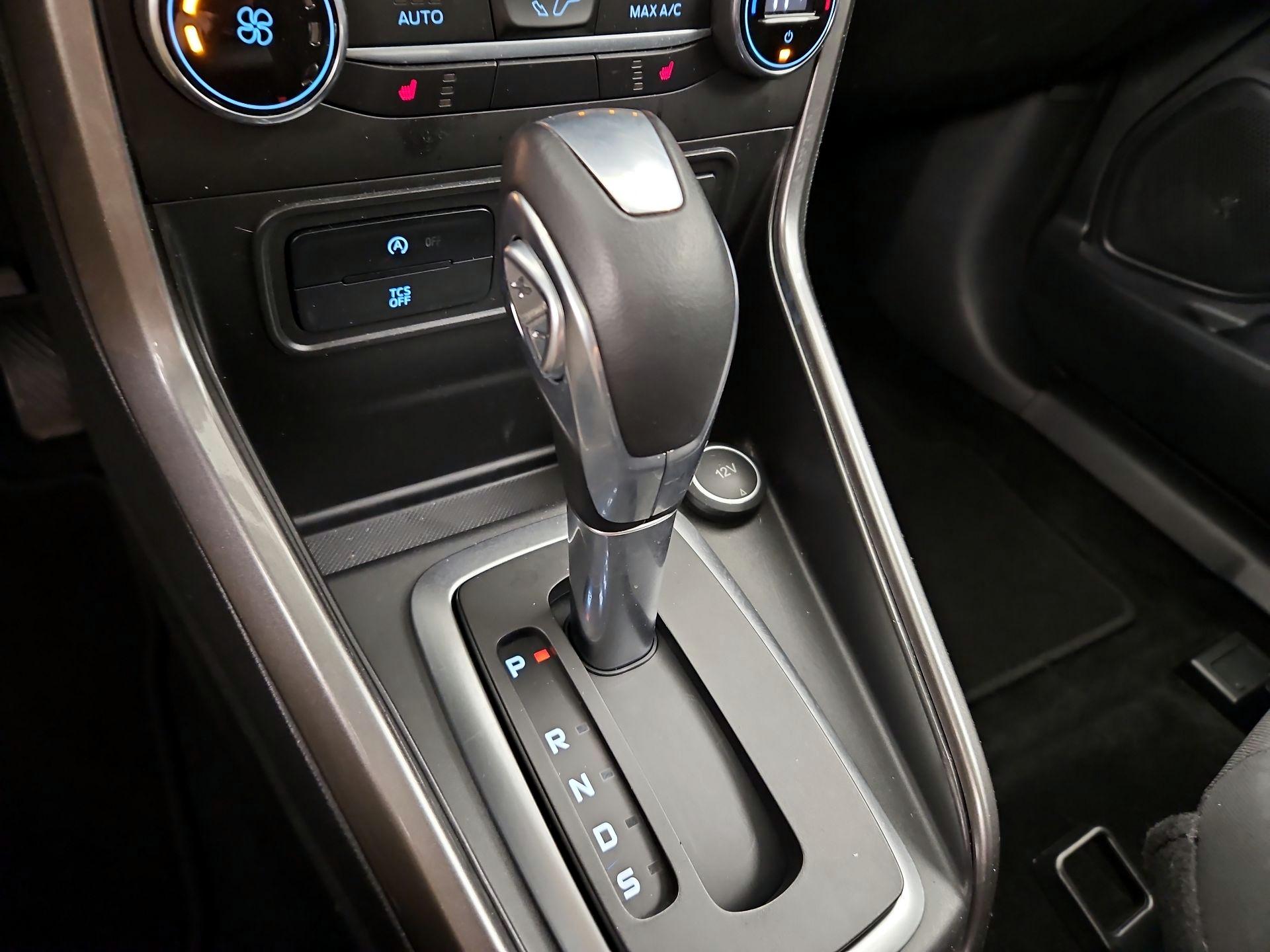 Thumbnail: 2022 Ford EcoSport - 17