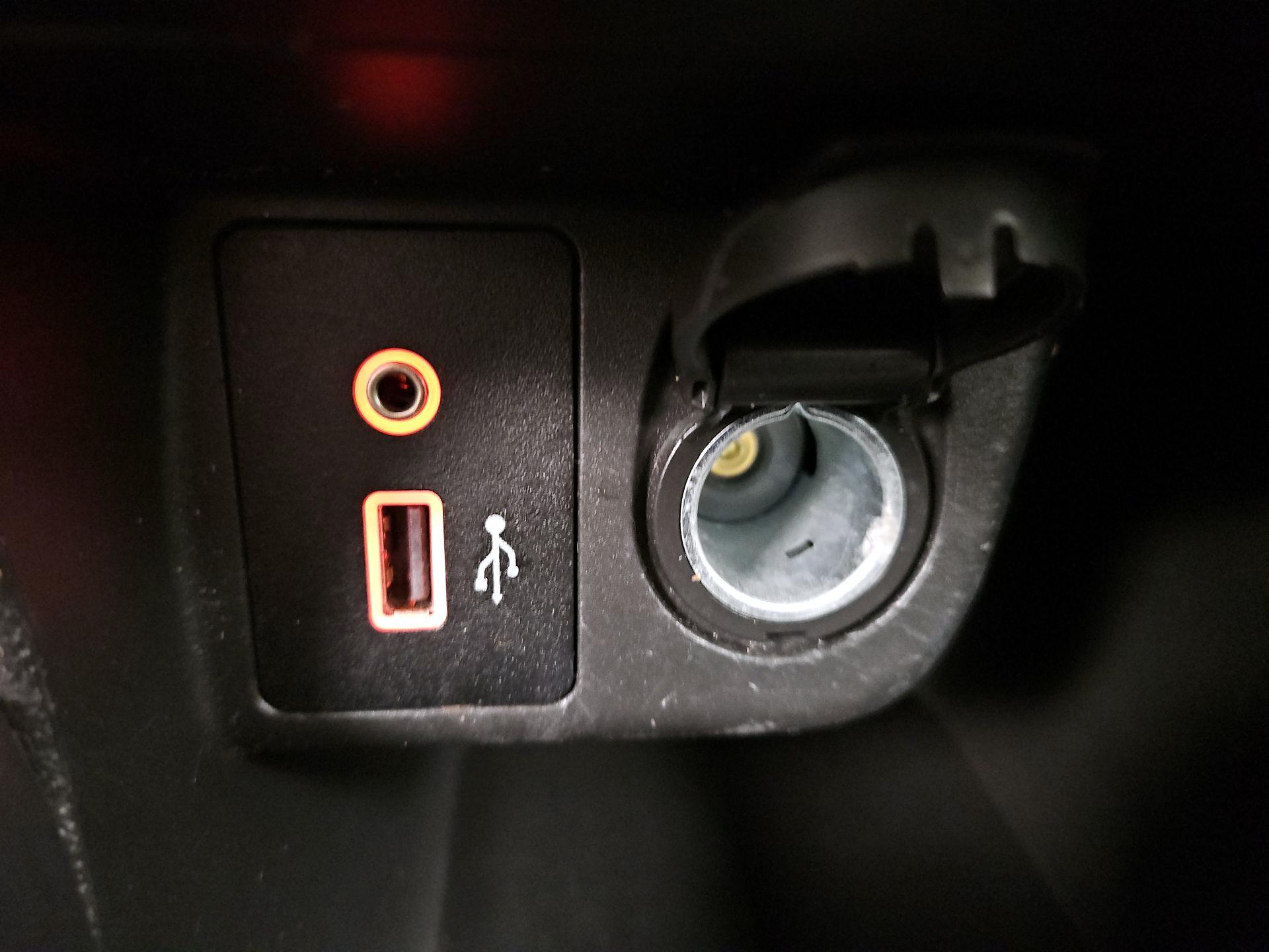 Thumbnail: 2021 Nissan Versa - 18