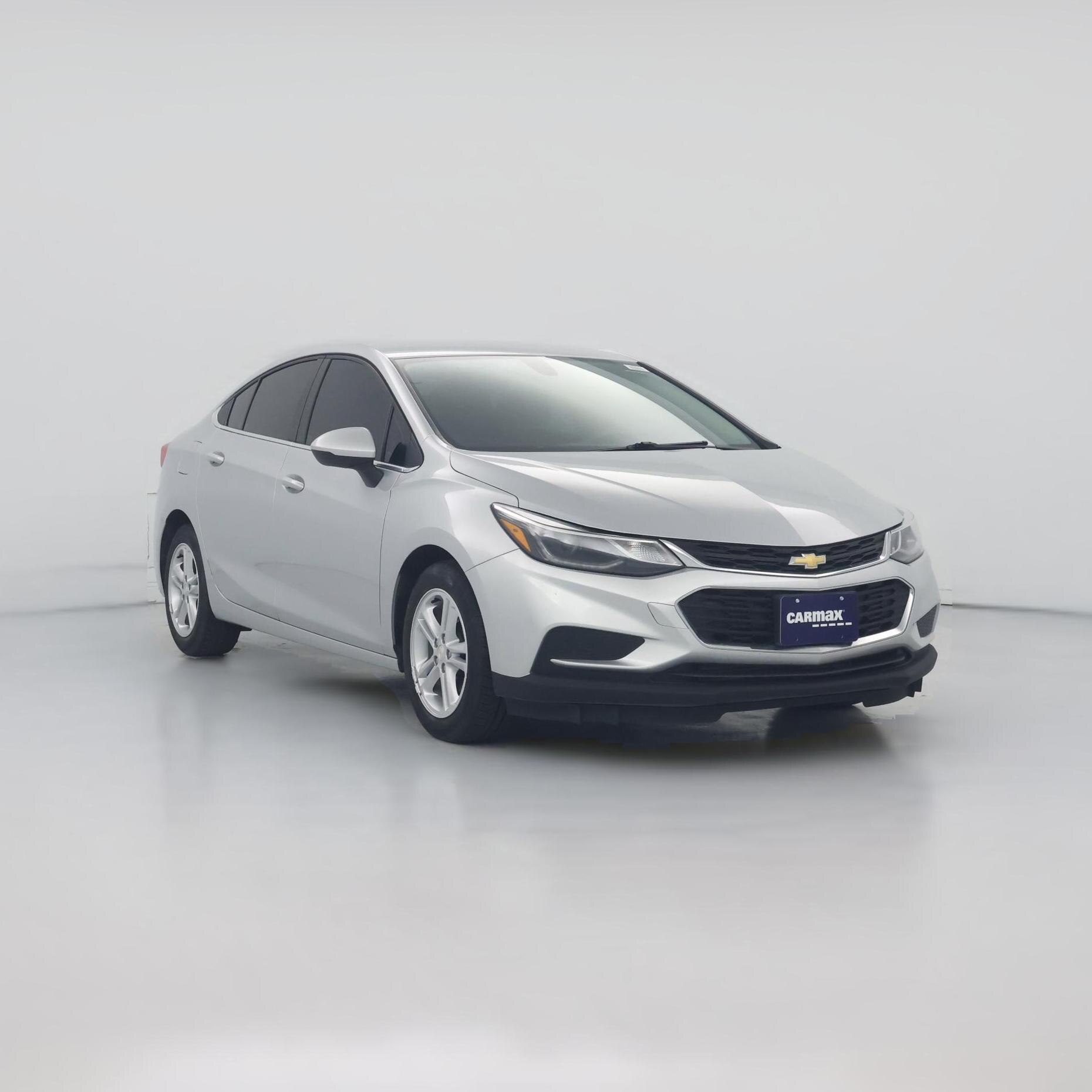 Thumbnail: 2018 Chevrolet Cruze - 1