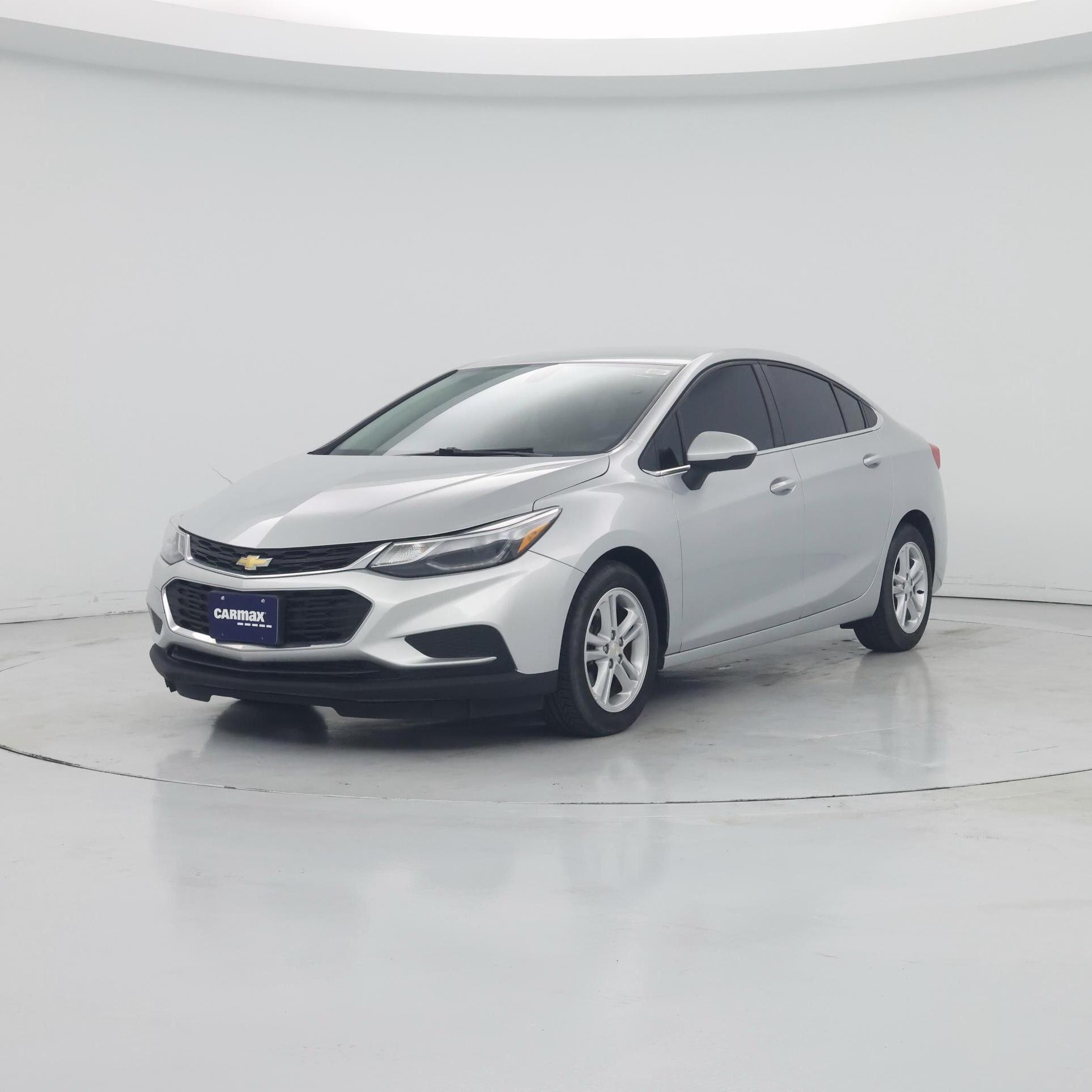 Thumbnail: 2018 Chevrolet Cruze - 4
