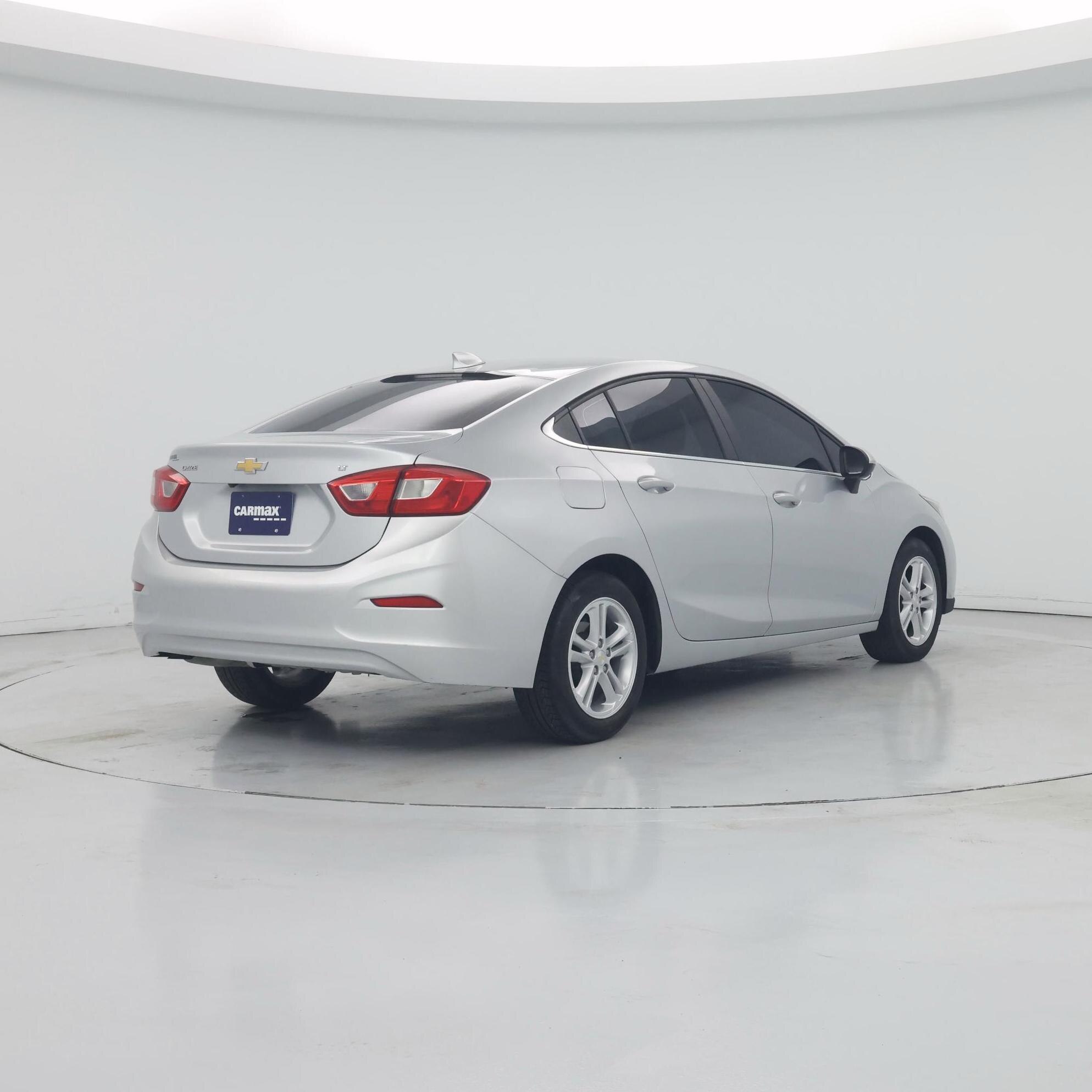 Thumbnail: 2018 Chevrolet Cruze - 8