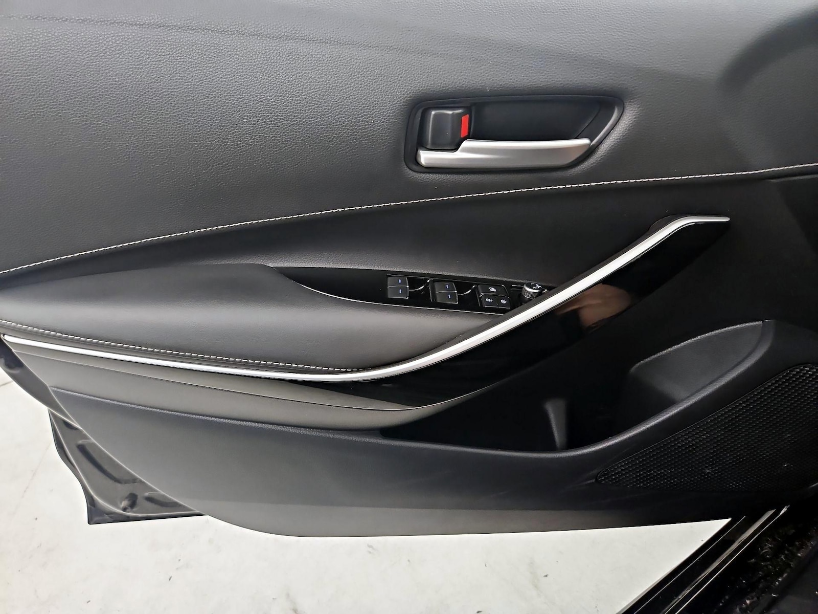 2019 Toyota Corolla Hatchback XSE - Photo 13