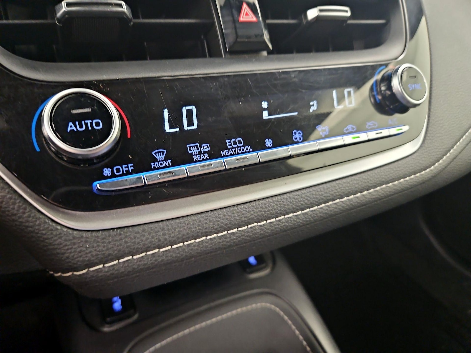 2019 Toyota Corolla Hatchback XSE - Photo 17