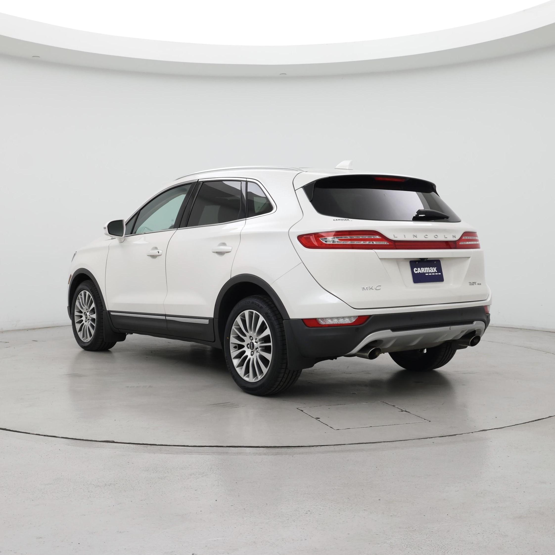 Thumbnail: 2017 Lincoln MKC - 2