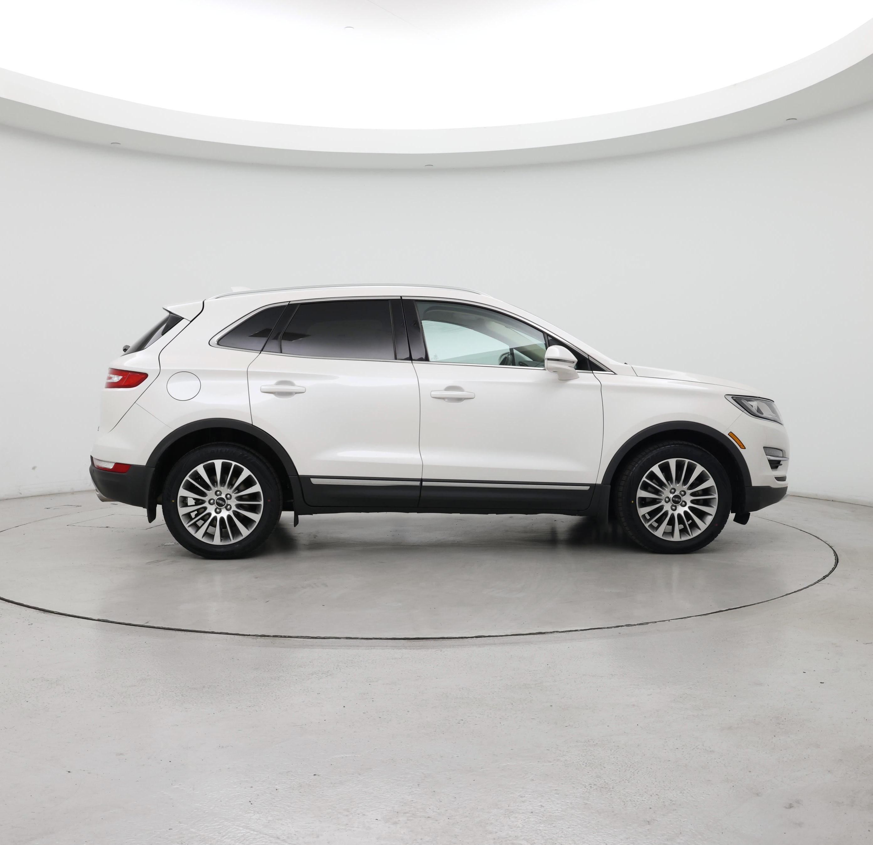 Thumbnail: 2017 Lincoln MKC - 7