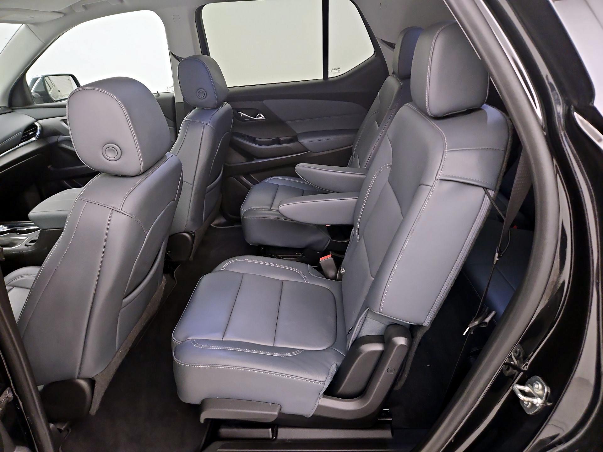 Thumbnail: 2021 Chevrolet Traverse - 19