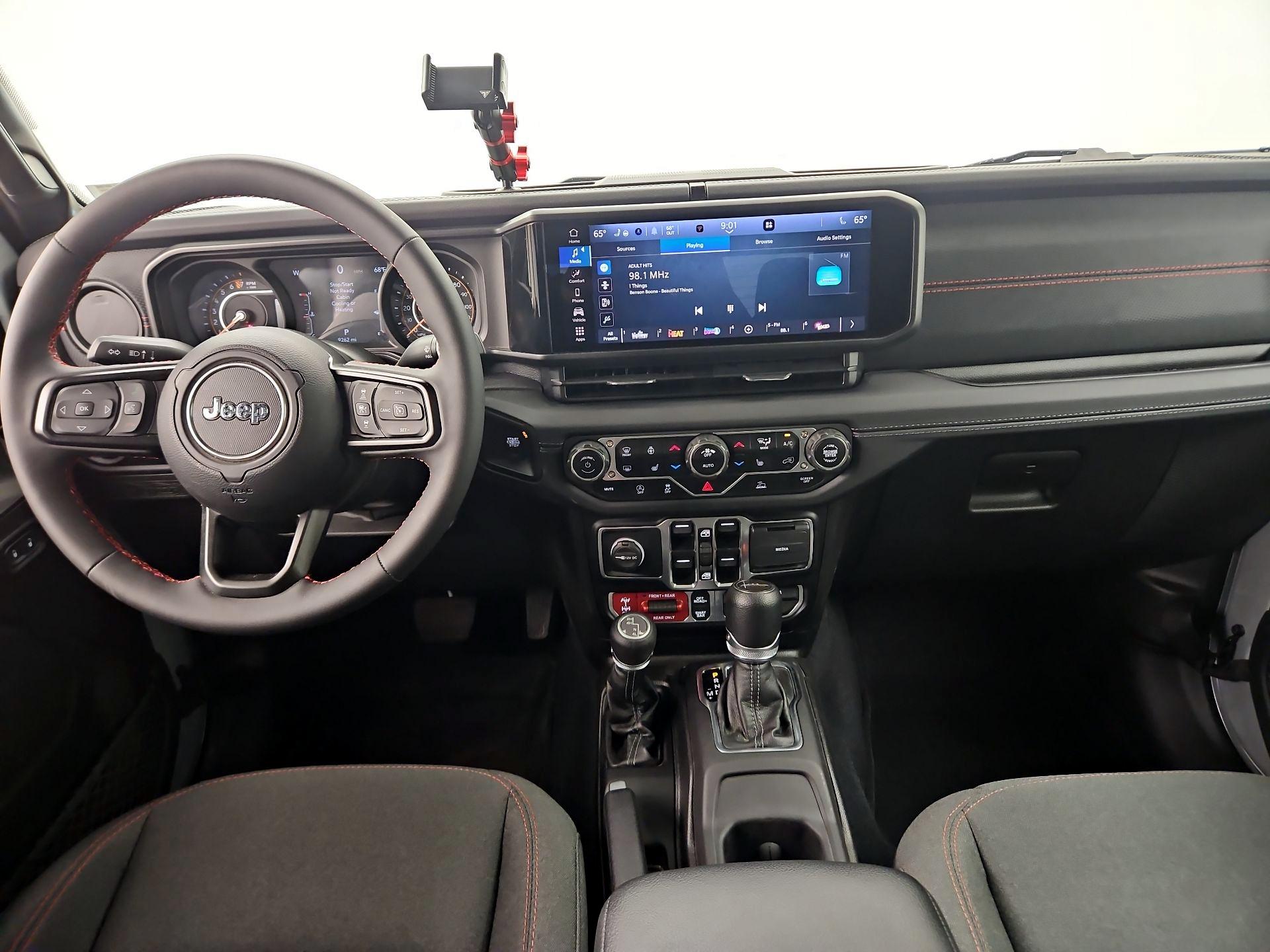 Thumbnail: 2024 Jeep Gladiator - 9