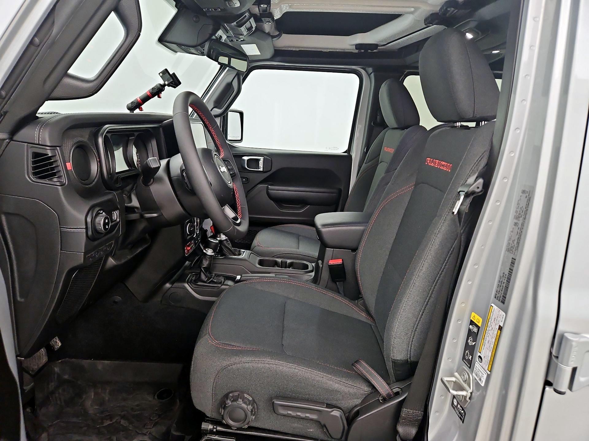 Thumbnail: 2024 Jeep Gladiator - 11