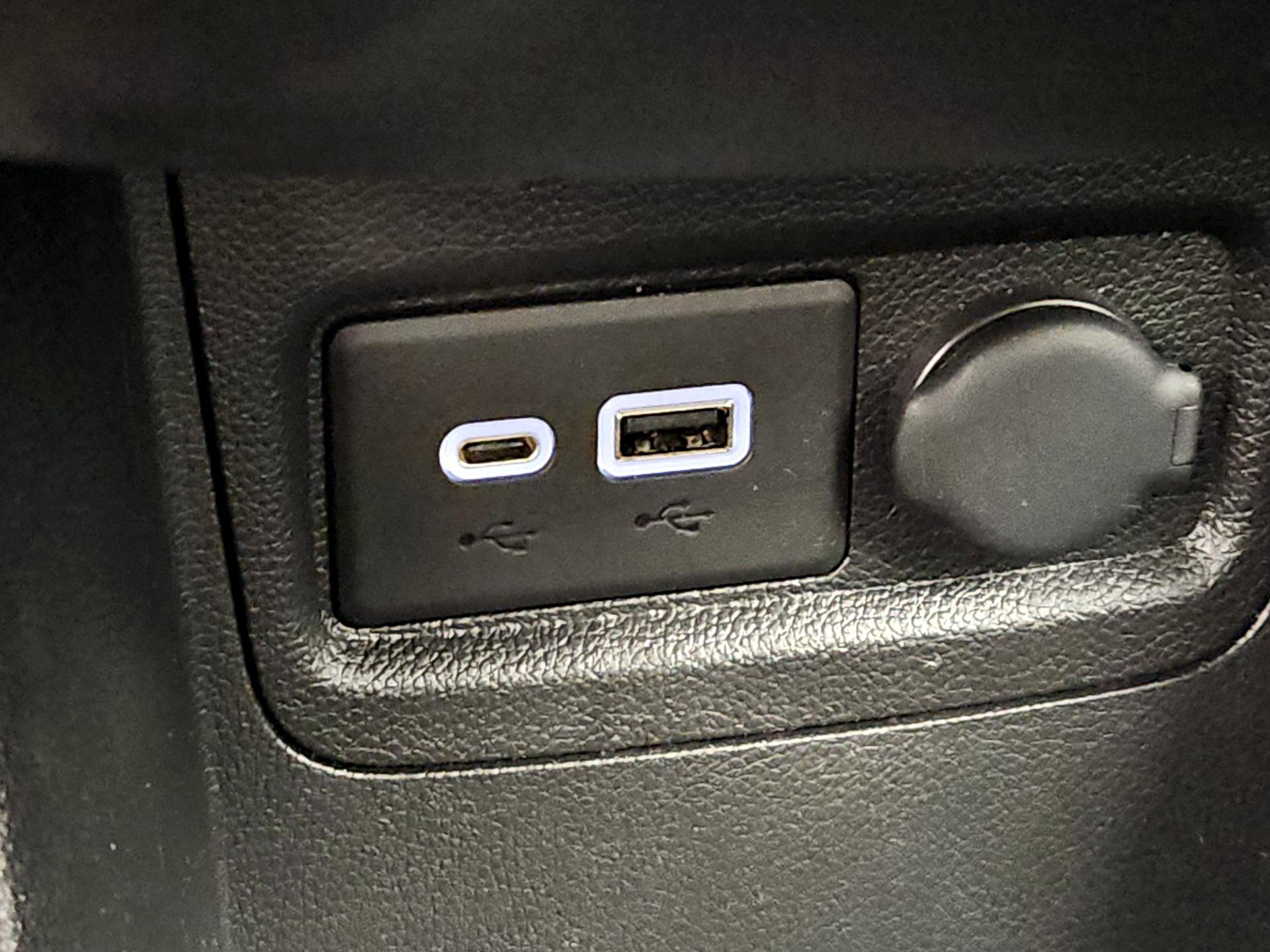 Thumbnail: 2021 Chevrolet Spark - 18
