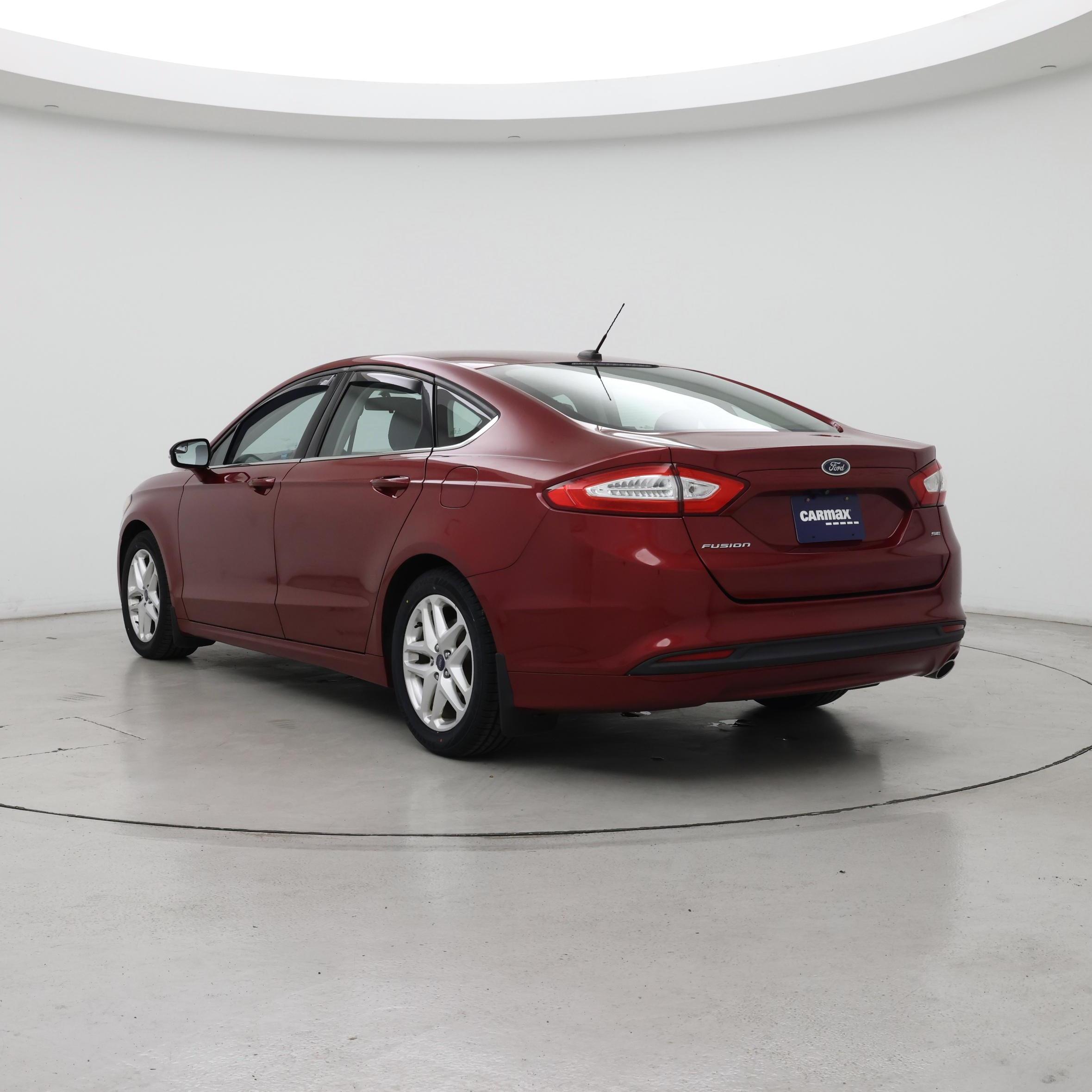 Thumbnail: 2016 Ford Fusion - 2
